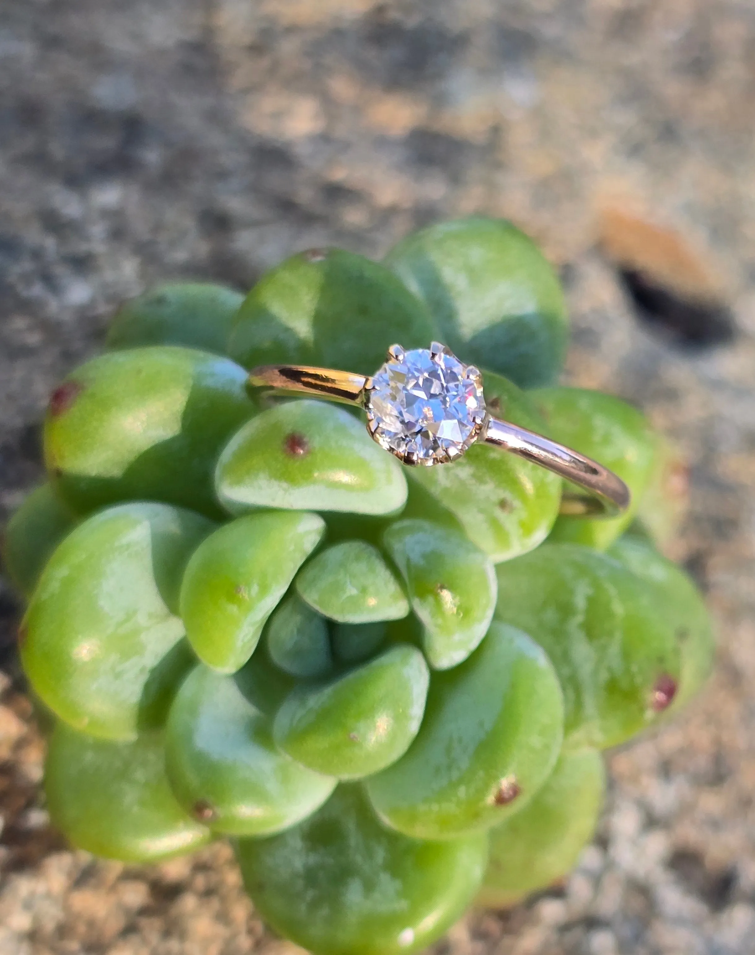 10k gold old mine cut diamond solitaire antique estate ring - apx .34ct