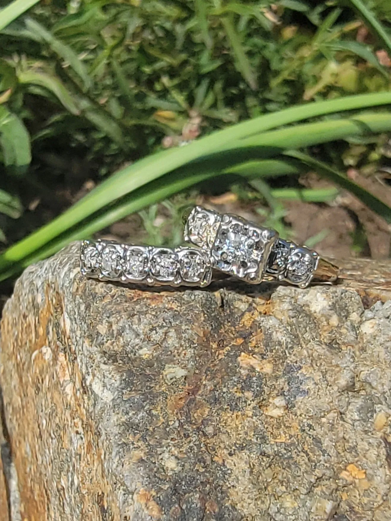 14k gold two tone vintage diamond bridal set - apx  .23ct tw