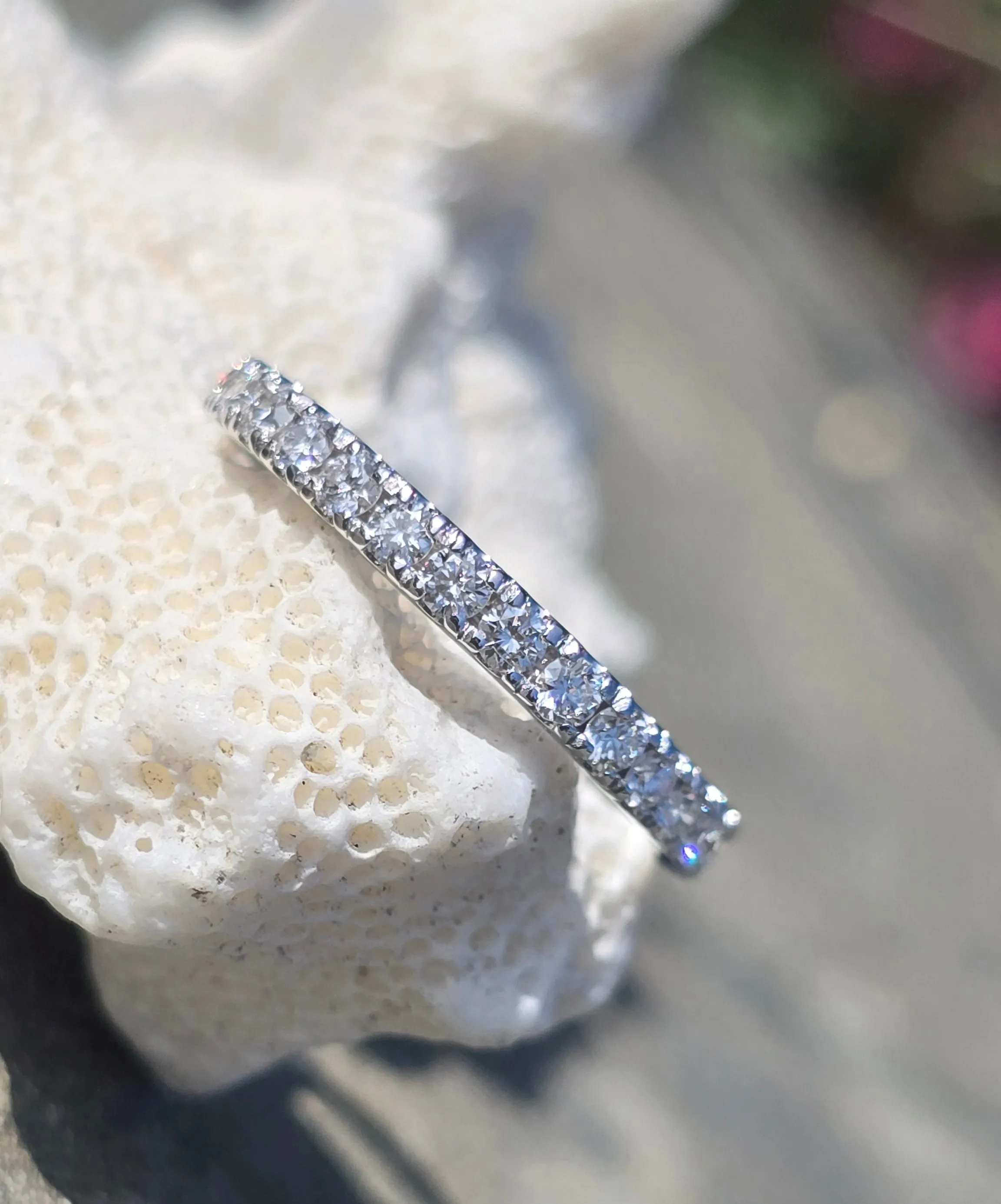 14k white gold 29 diamond eternity band - size 7