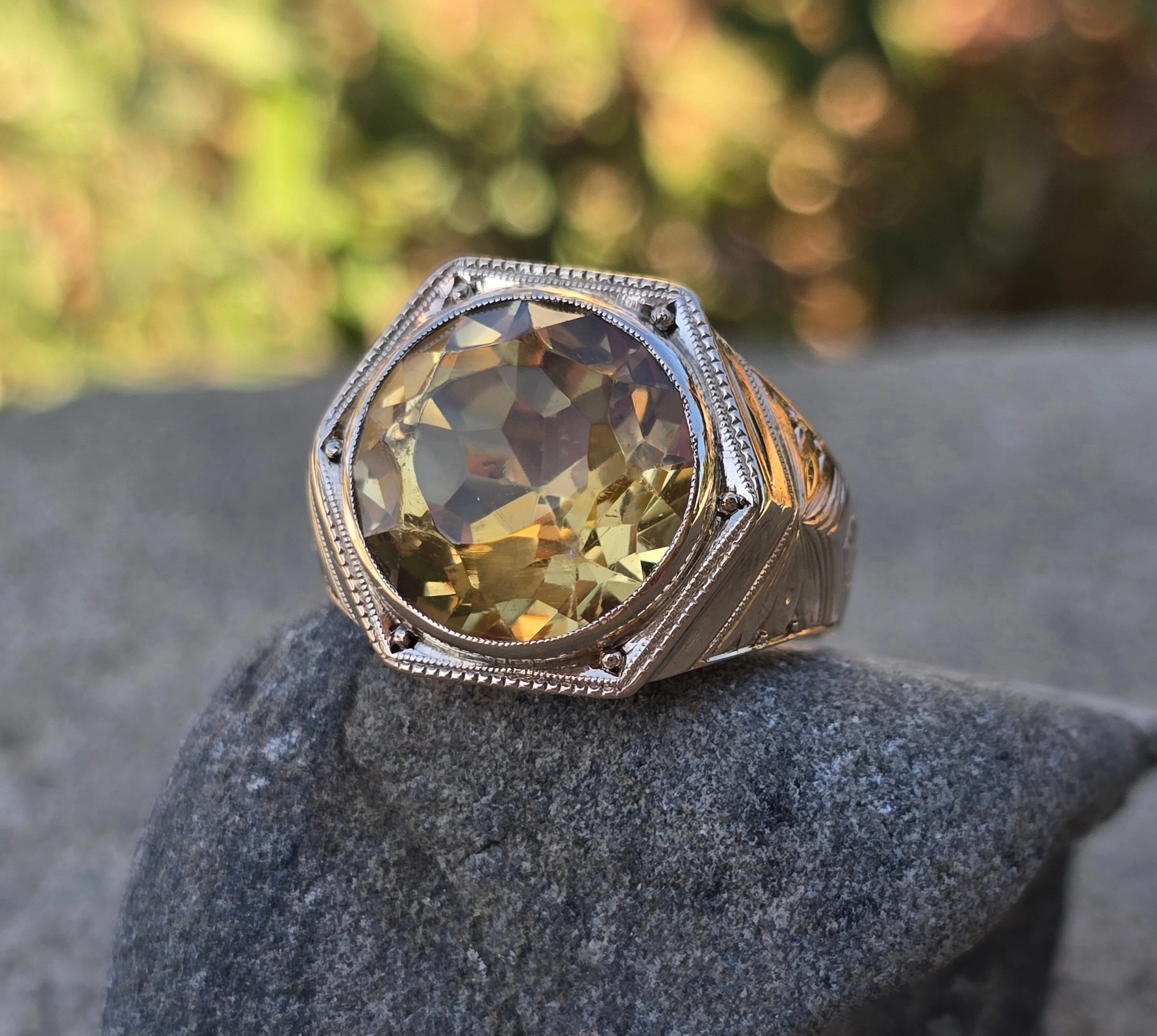 14k gold Art Deco citrine engraved estate ring