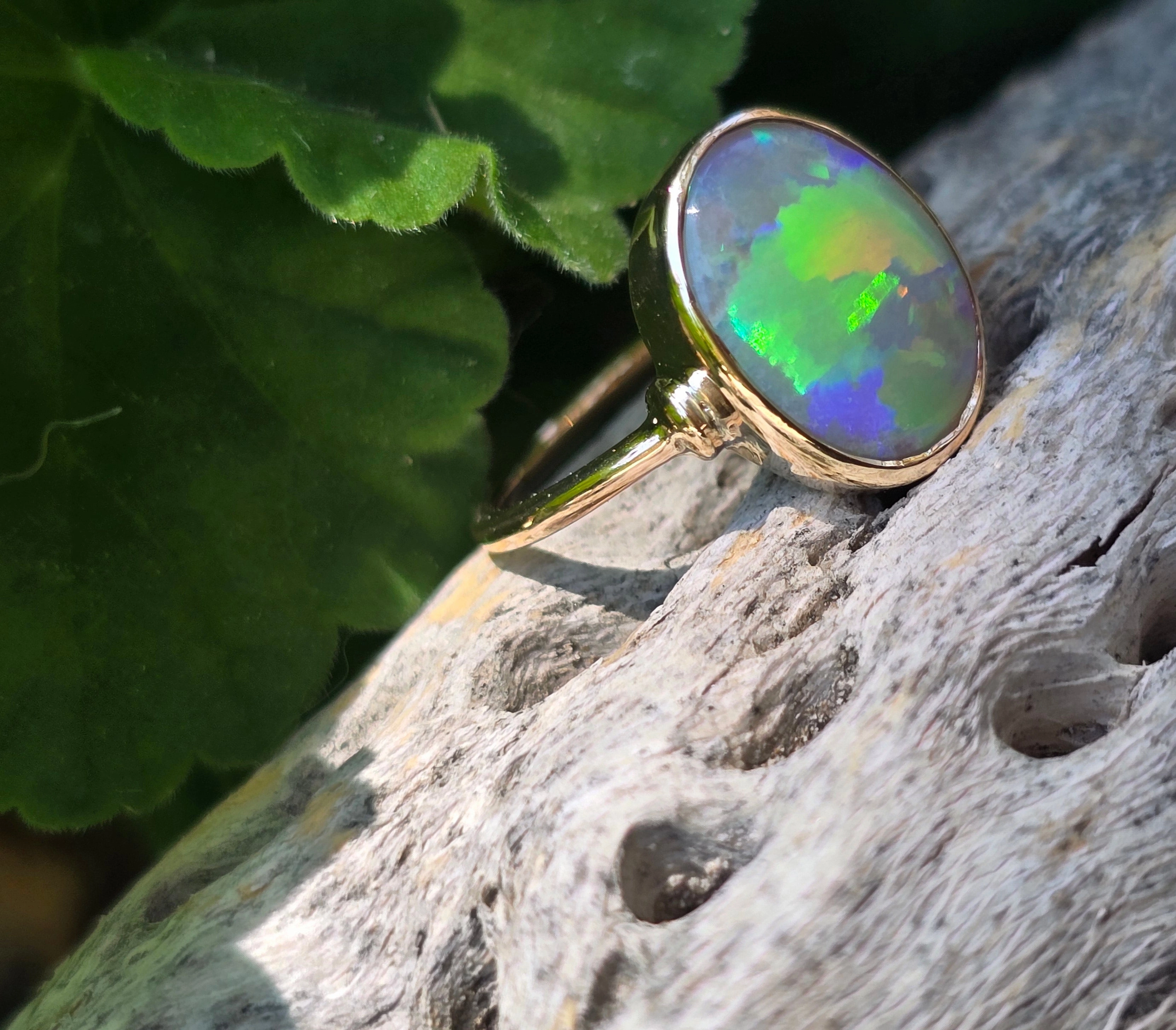 14k gold Australian opal cabochon bezel solitaire estate ring - pretty color!