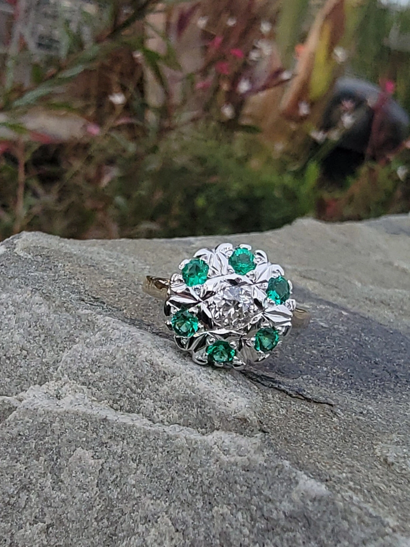 14k gold two tone emerald & diamond estate antique halo target ring