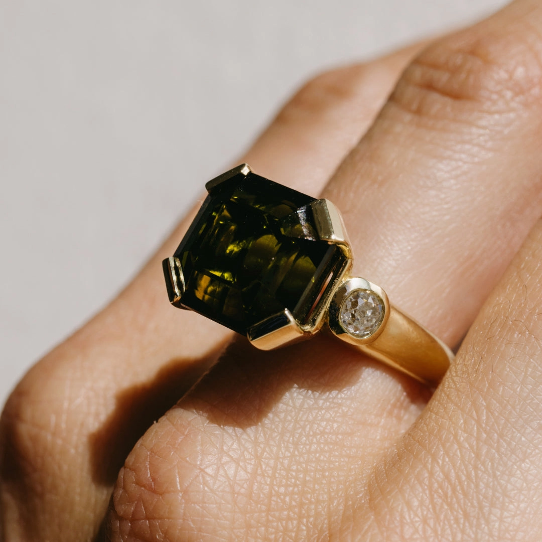 15.86ct Tourmaline & Diamond Three Stone Ring