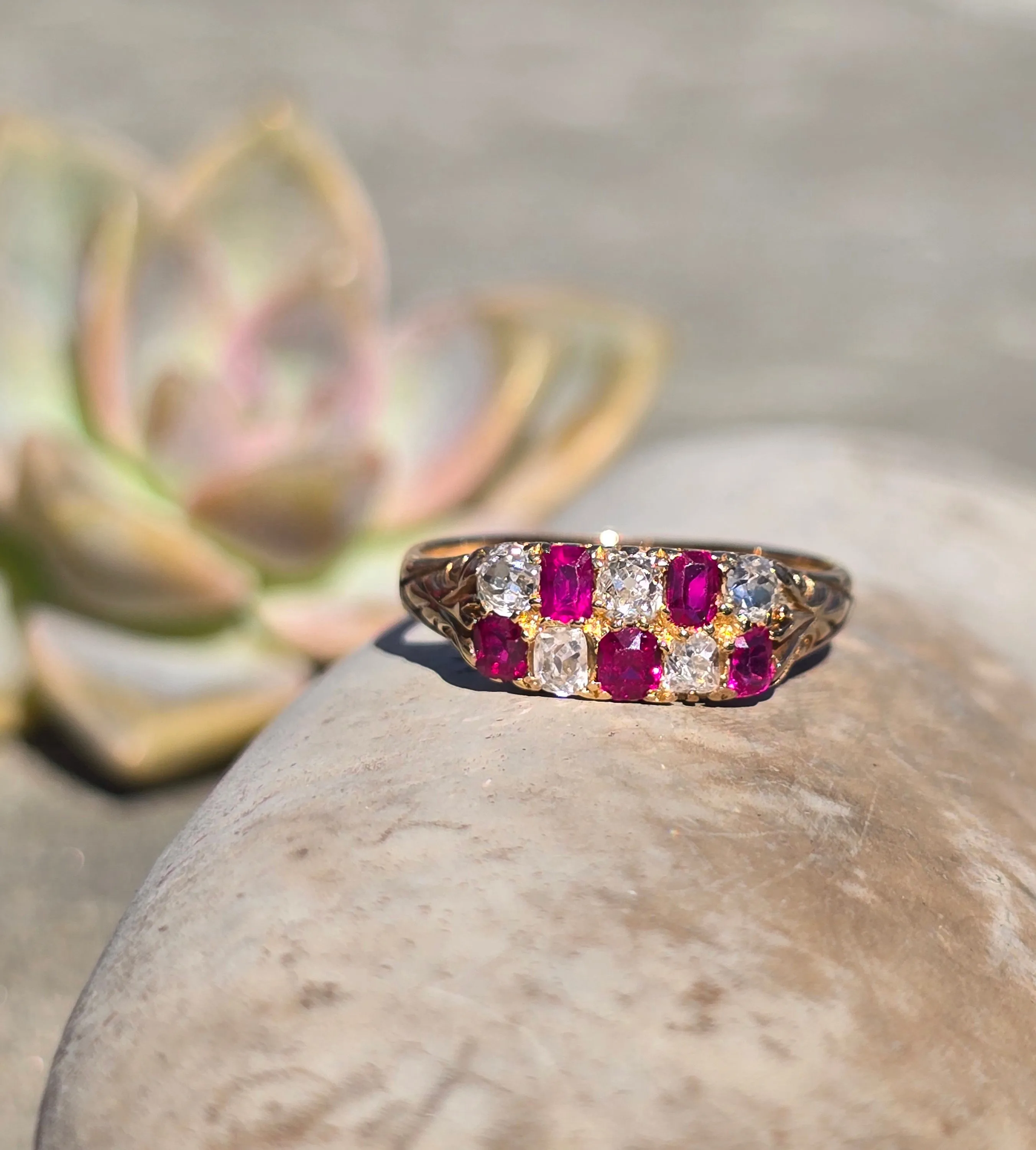 18ct gold Victorian ruby and diamond antique ring band