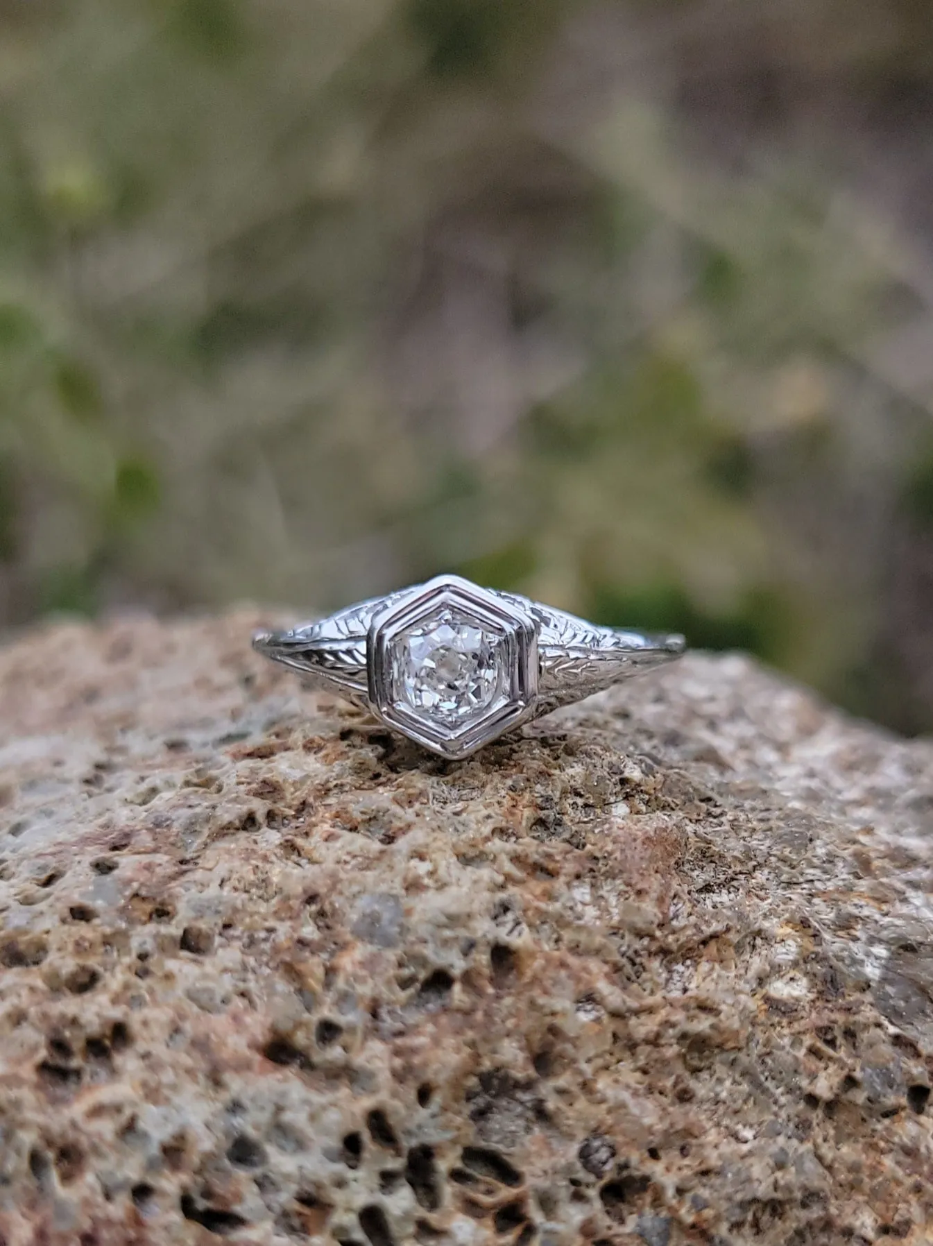 18k gold white gold Edwardian filigree old mine cut diamond ring - apx .30ct