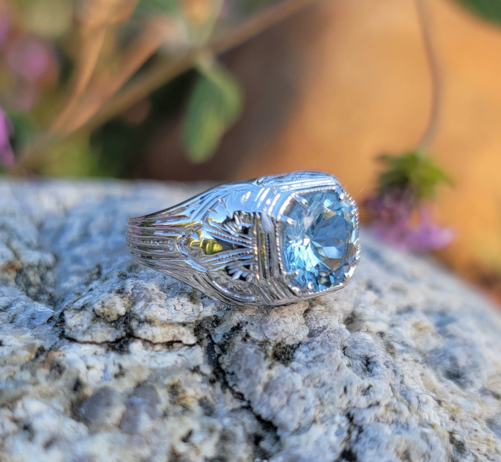 18k white gold Deco c.1920's aquamarine ring
