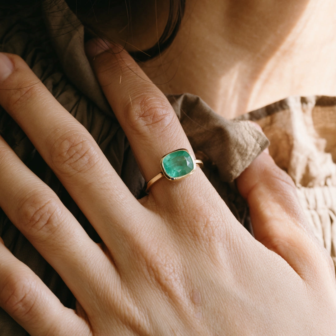 2.87ct Emerald Bezel Ring