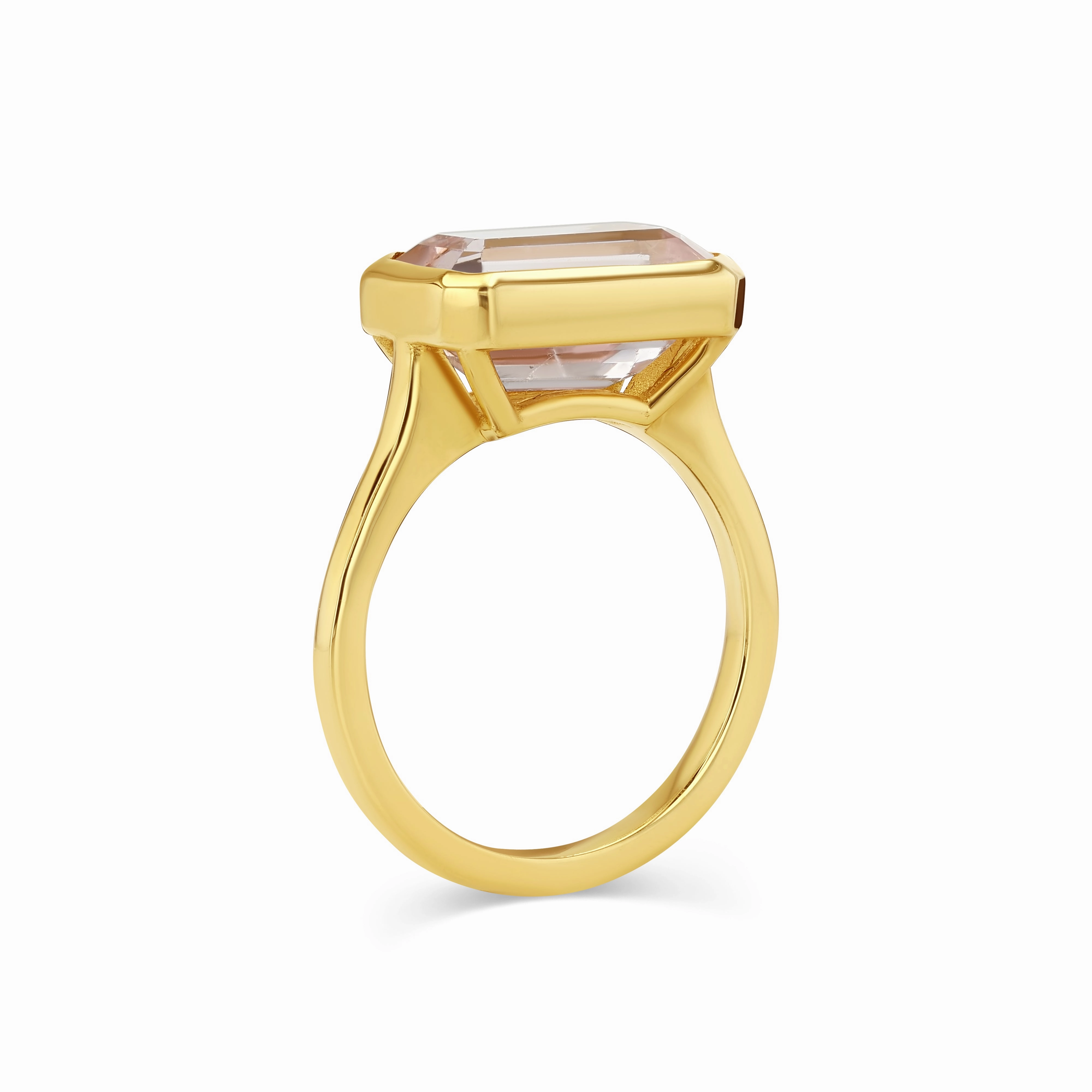 4.43CT ETHIOPIAN PINK BERYL BEZEL RING