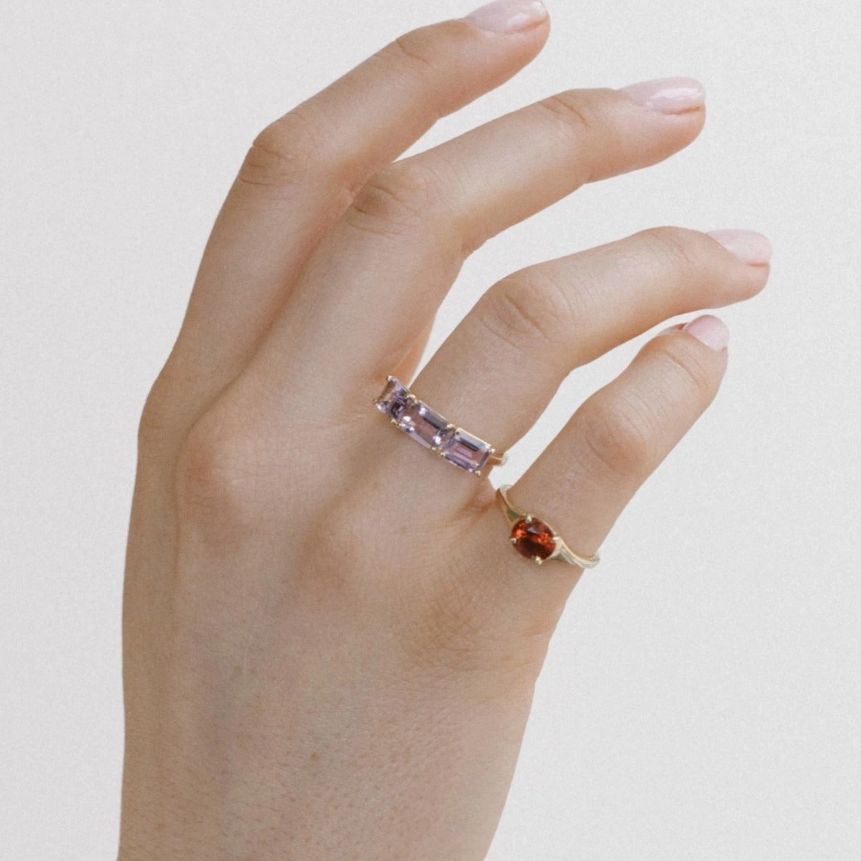 AMETHYST ROSA BIRTHSTONE RING