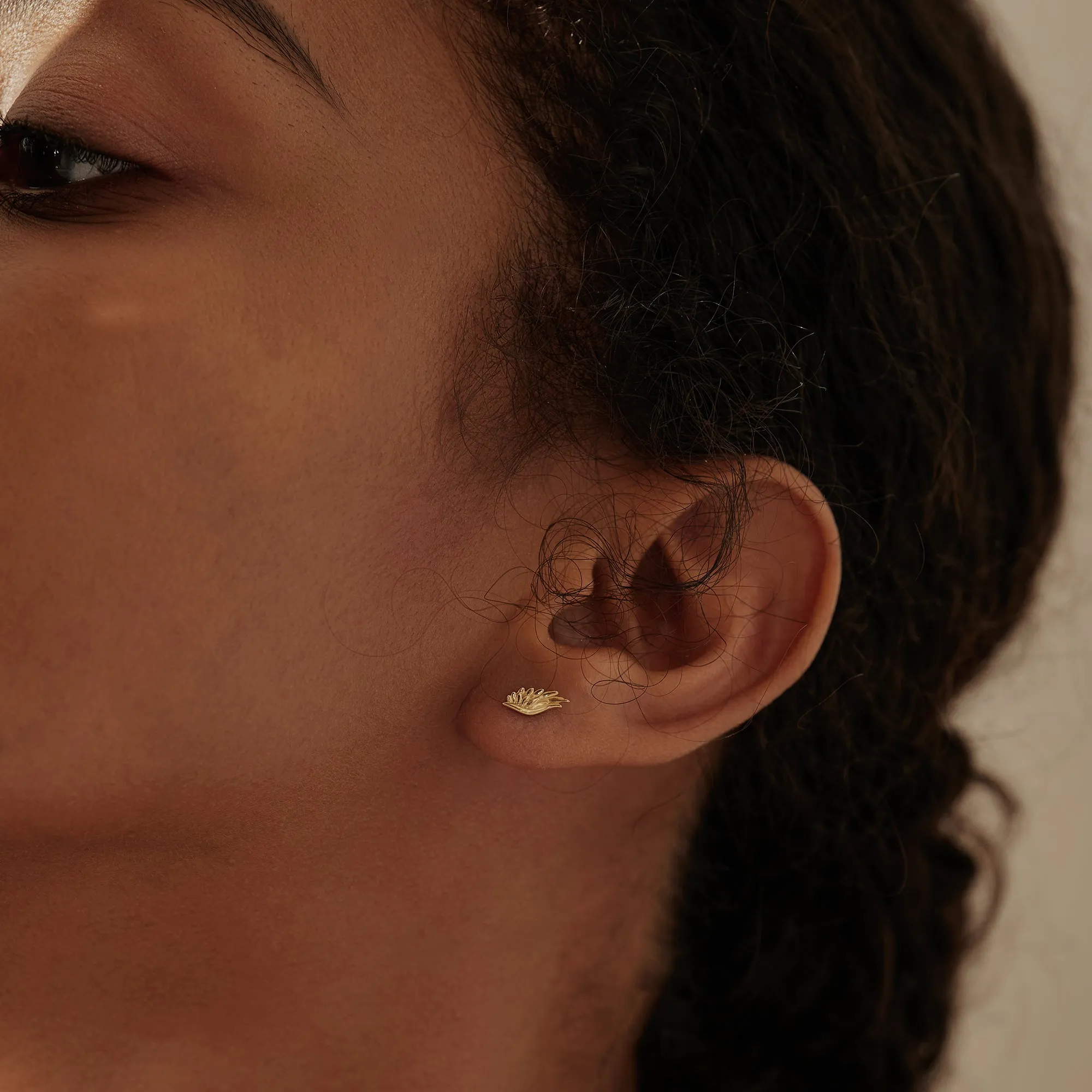 ARIEL | Angel Wing Single Piercing Earring