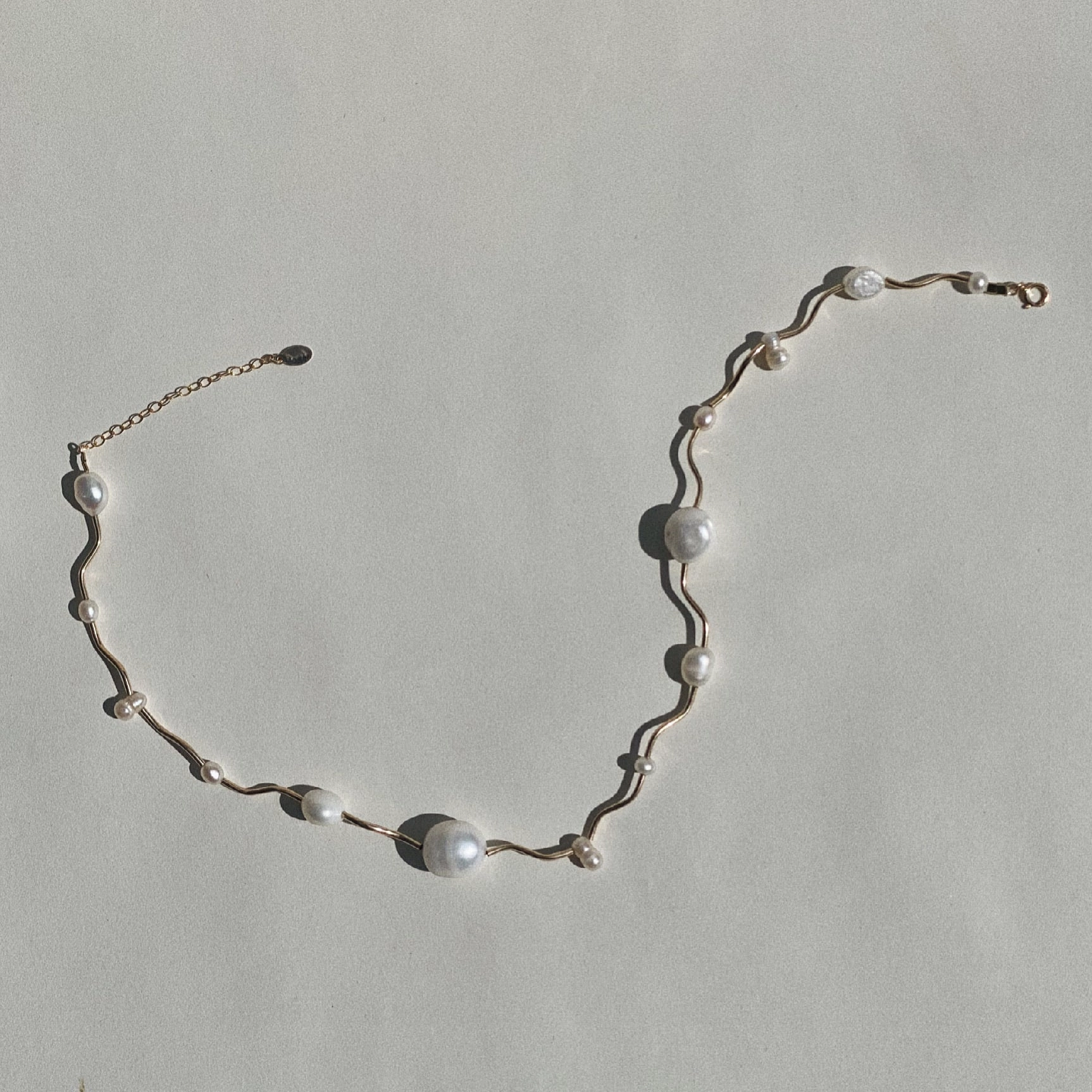 Current Necklace- Pearl