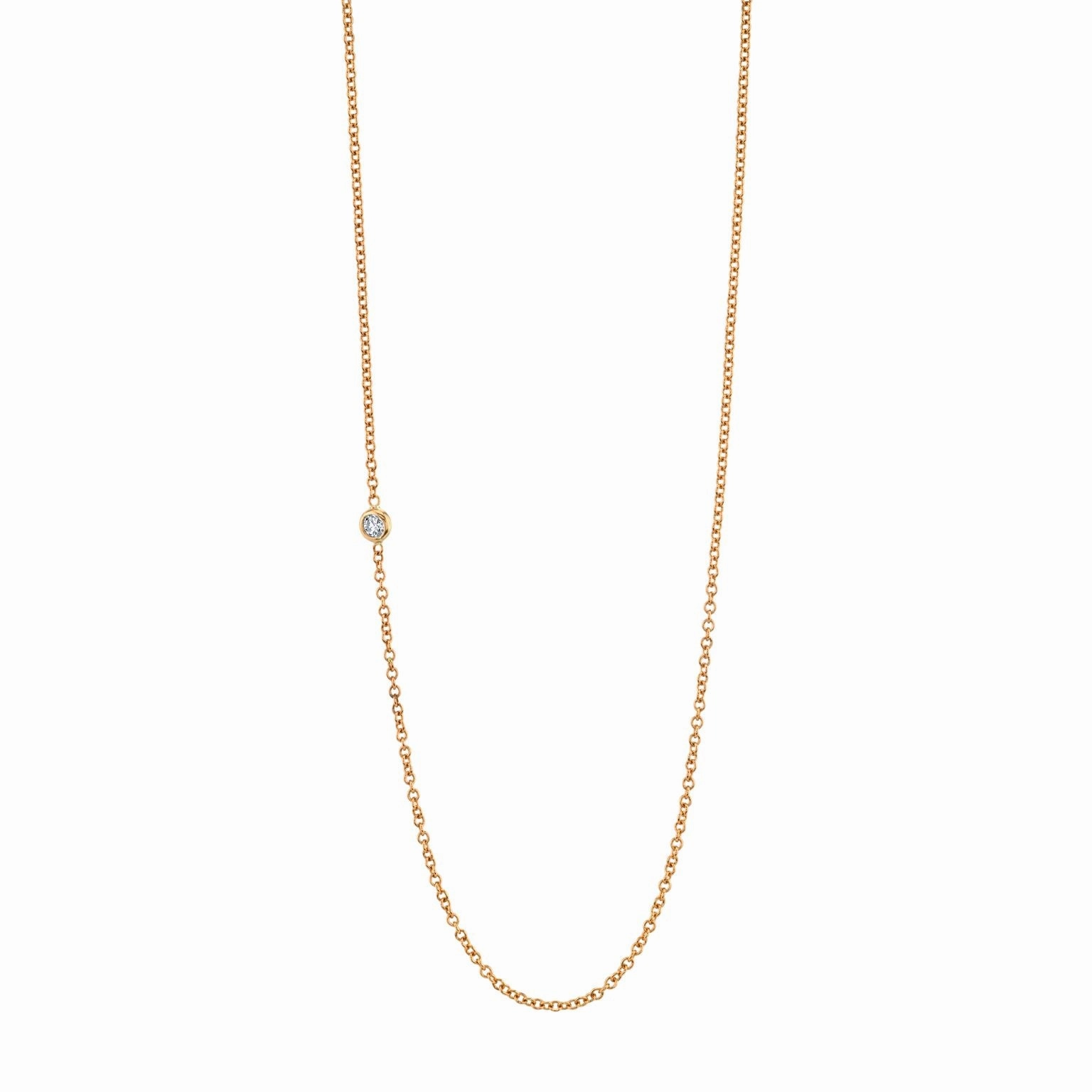 DIAMOND KISS NECKLACE