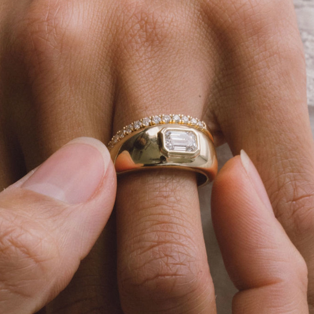 EMERALD CUT DIAMOND BEZEL CLOUD RING