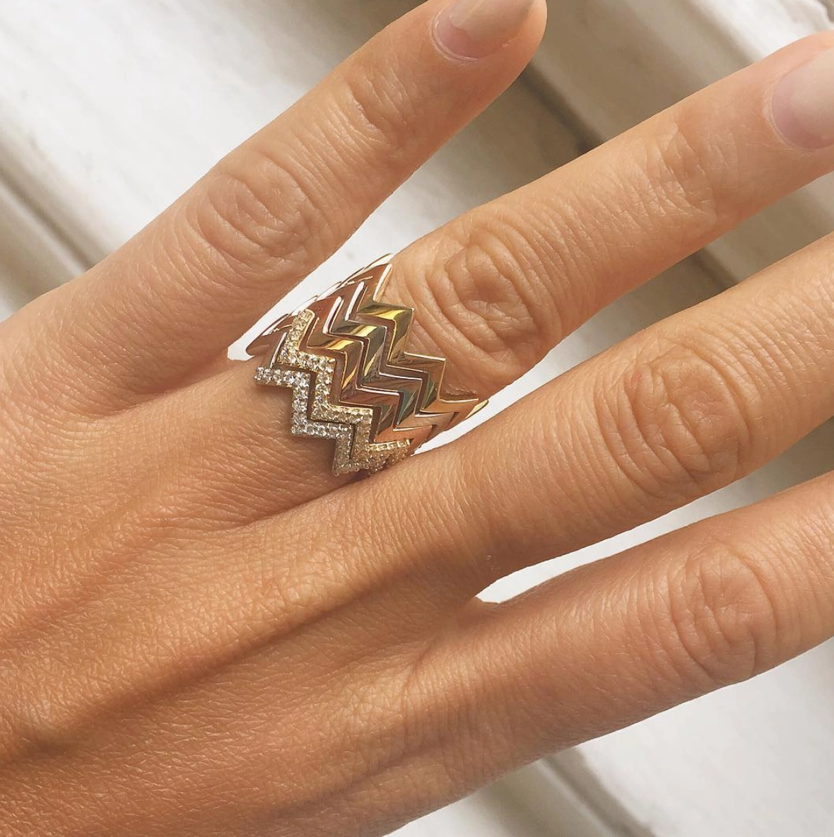 Gold Em Ring
