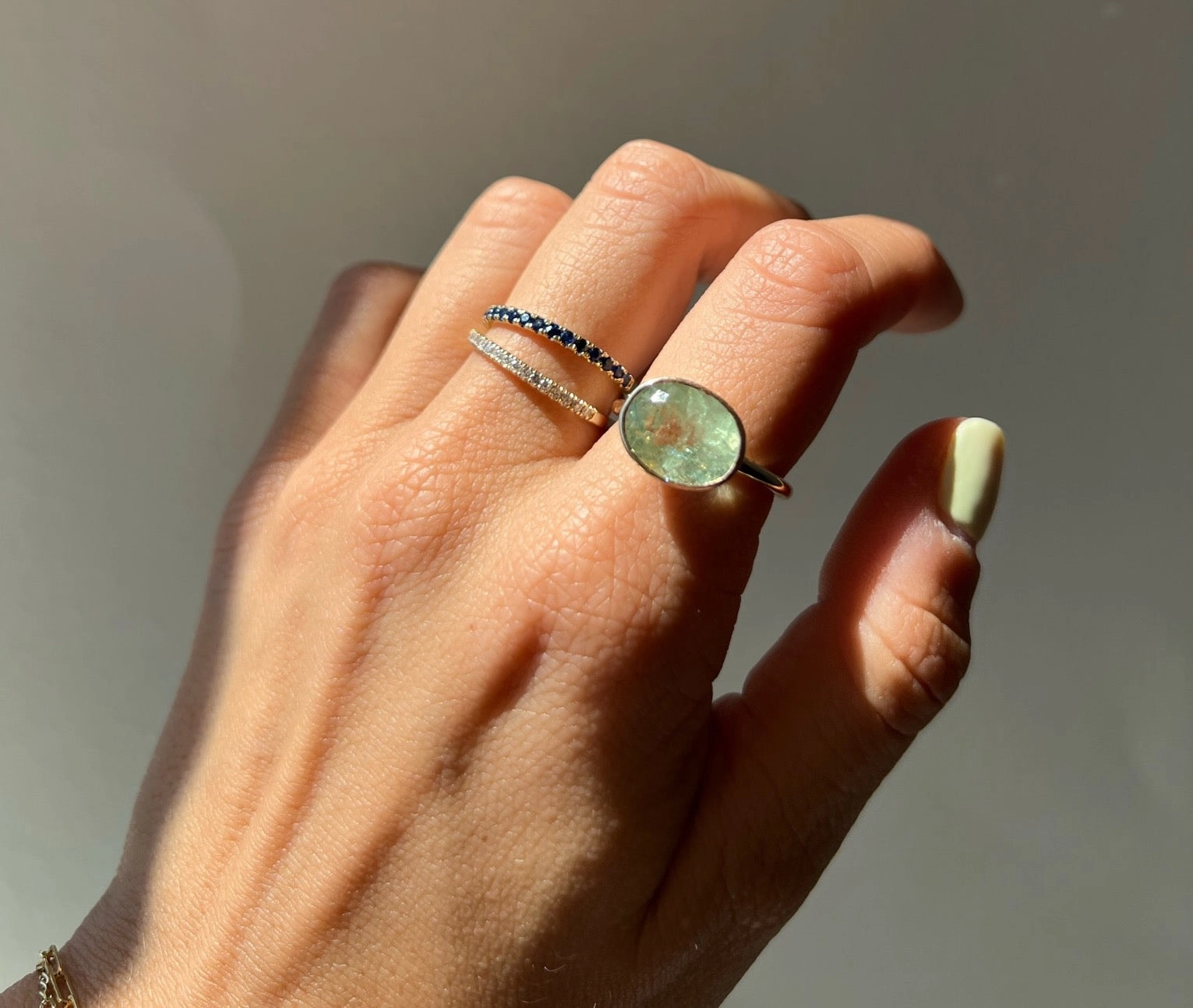 GREEN BERYL OVAL RING