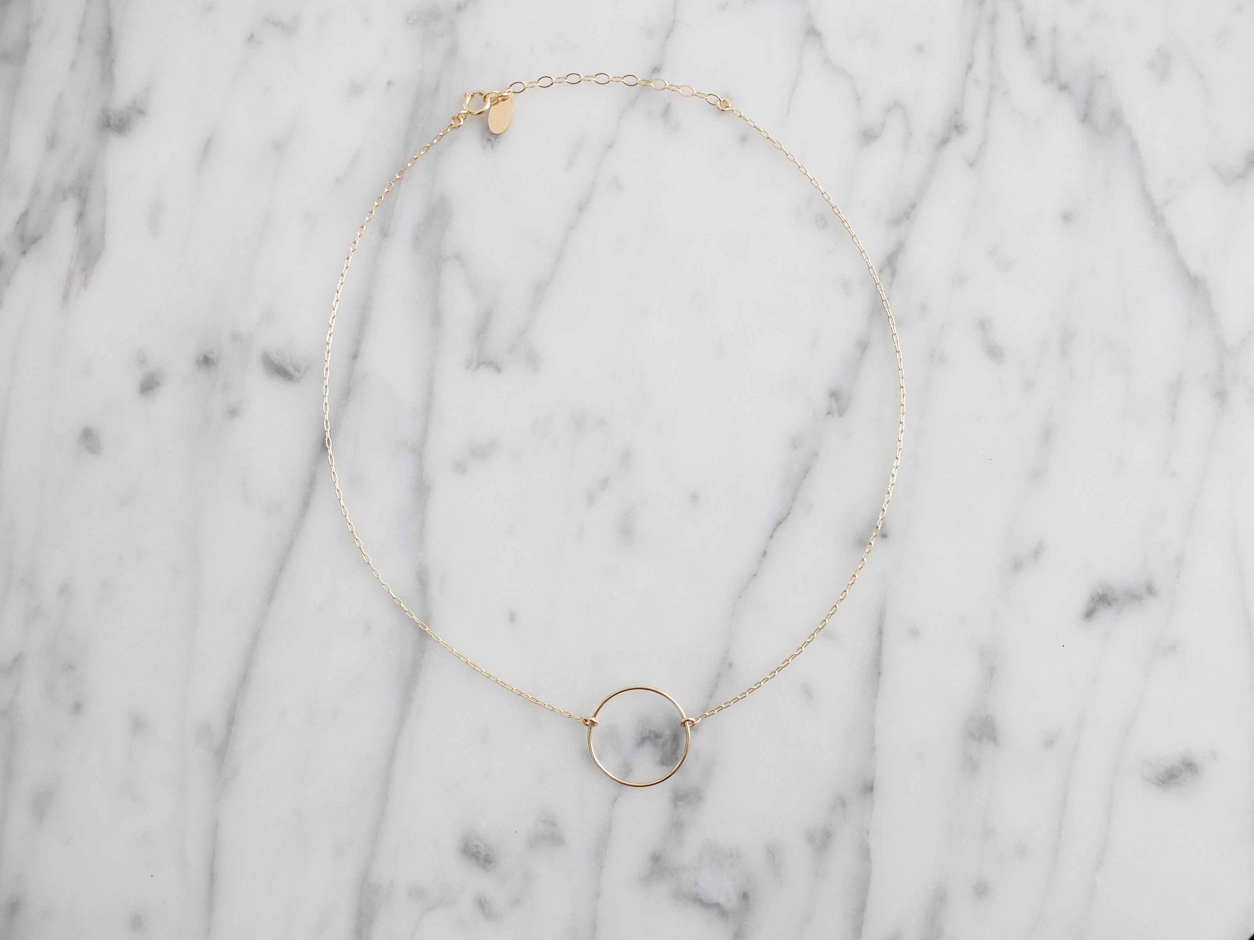 Hollow Choker