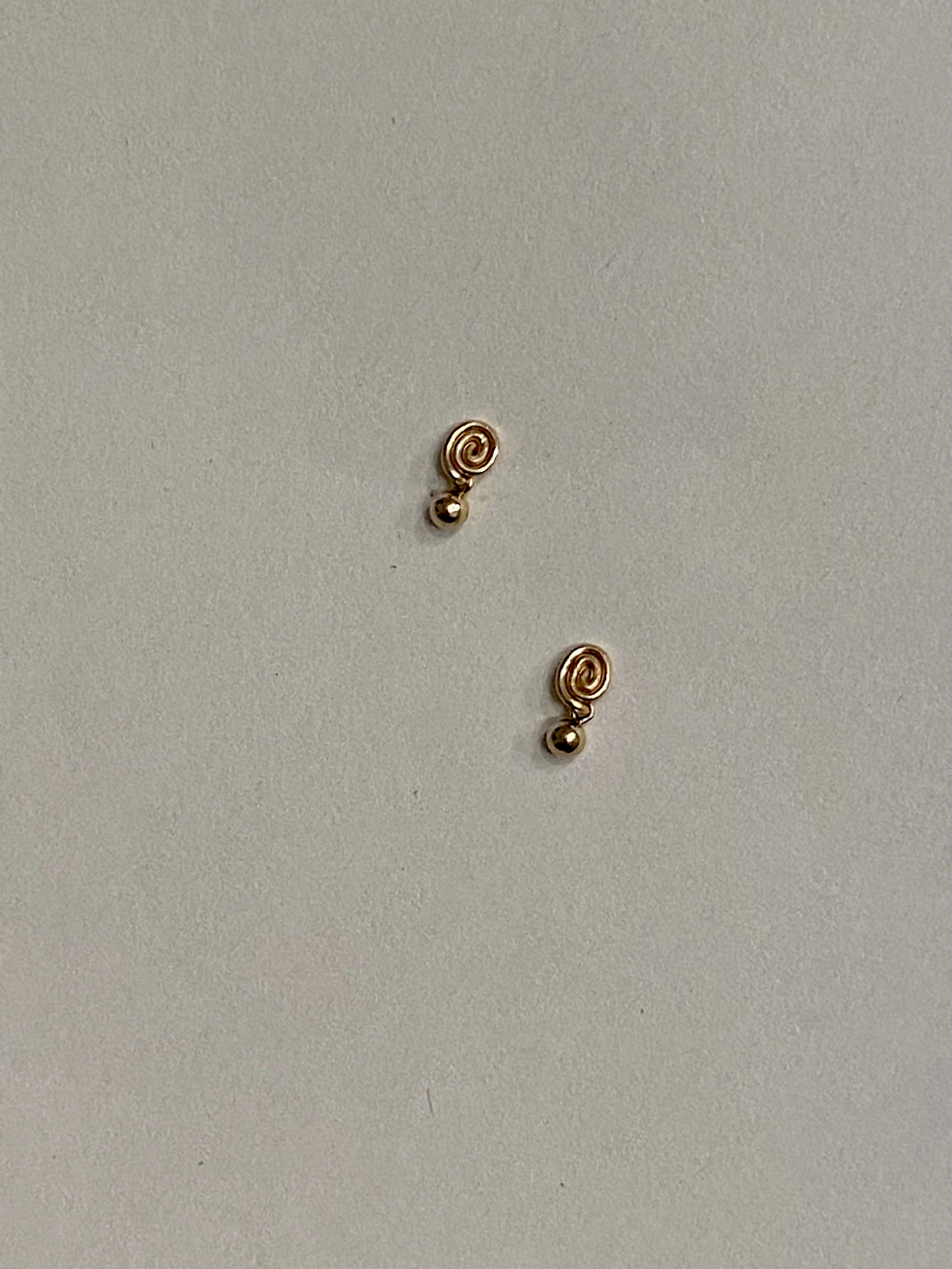 Inward Earrings- Sphere