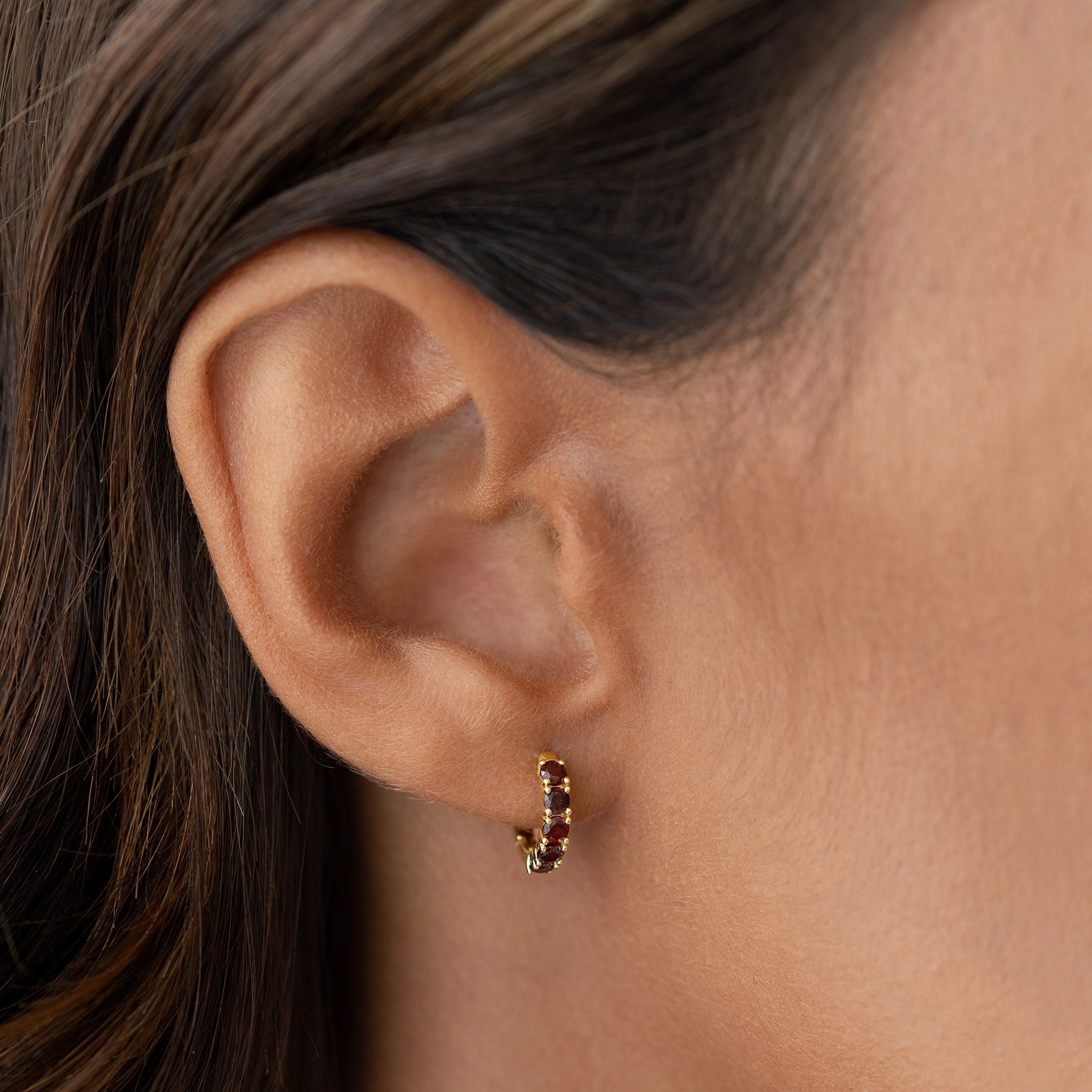January Birthstone Huggie Earrings - Garnet