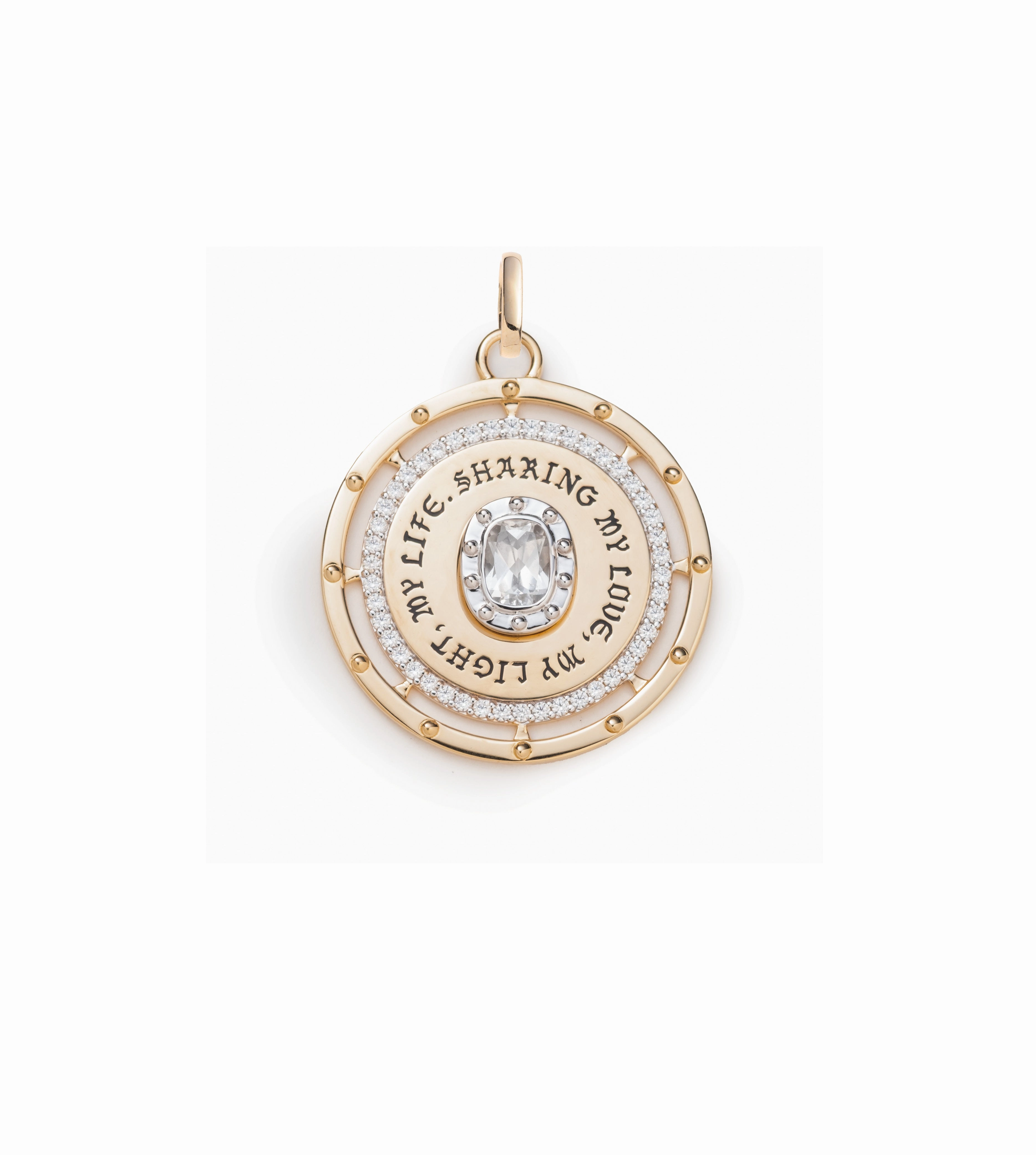Lovestruck Commitment Large Medallion : in Yellow Gold with Cushion Diamond and an Annex Link