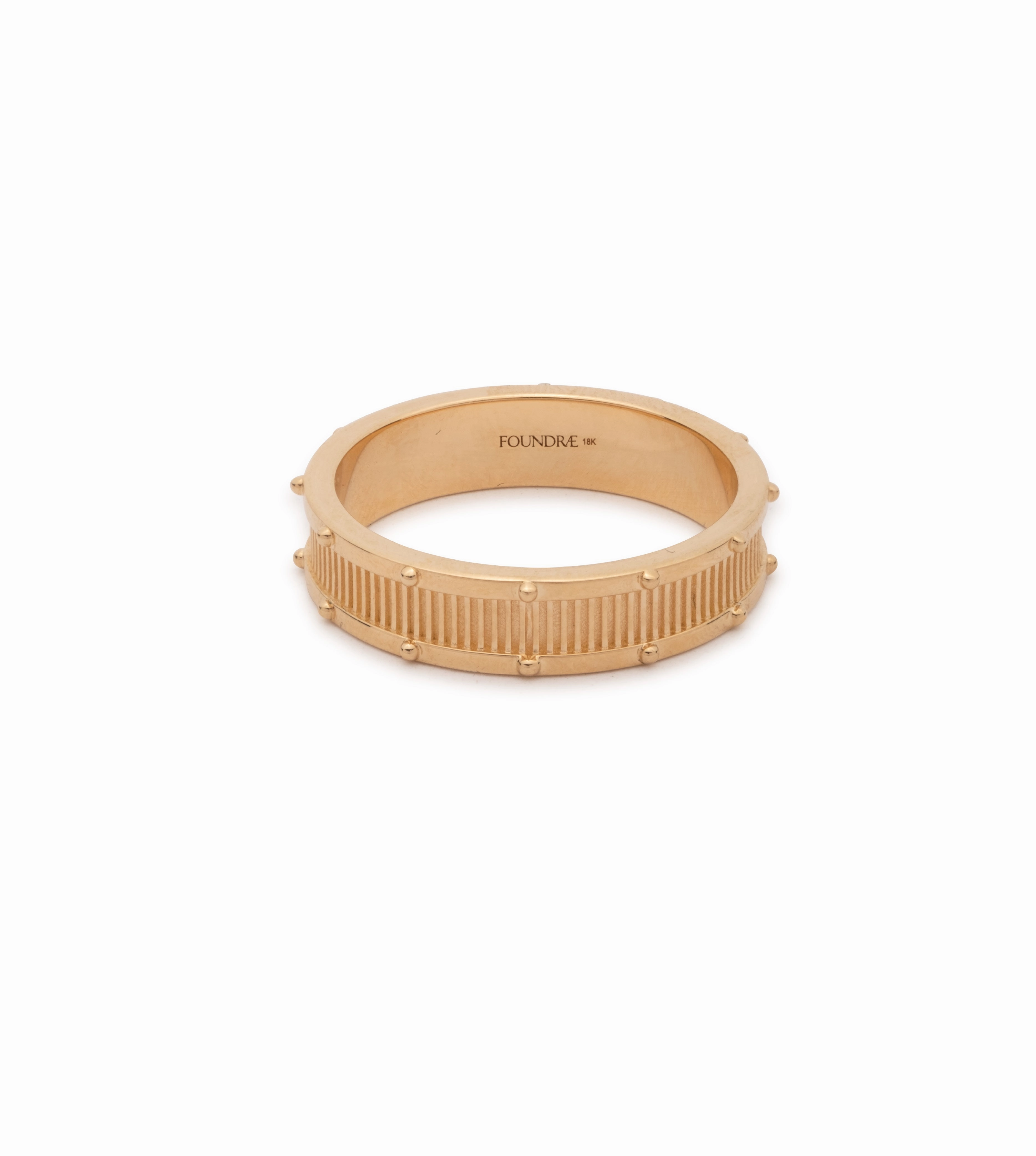 Lovestruck Pierced Band : in Yellow Gold