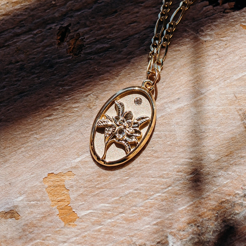 MAGNOLIA FLOWER CHARM