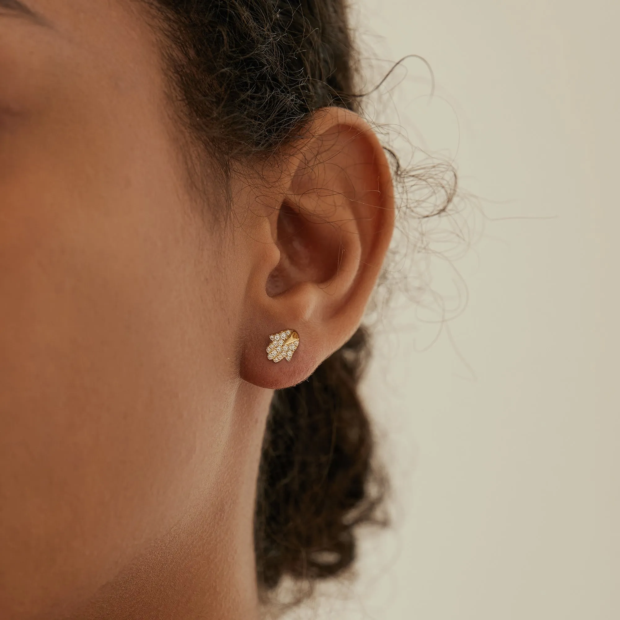 MIRIAM | Diamond Hamsa Single Stud Earring