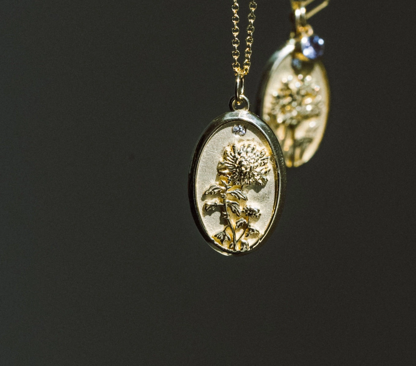 NOVEMBER BIRTH FLOWER CHARM