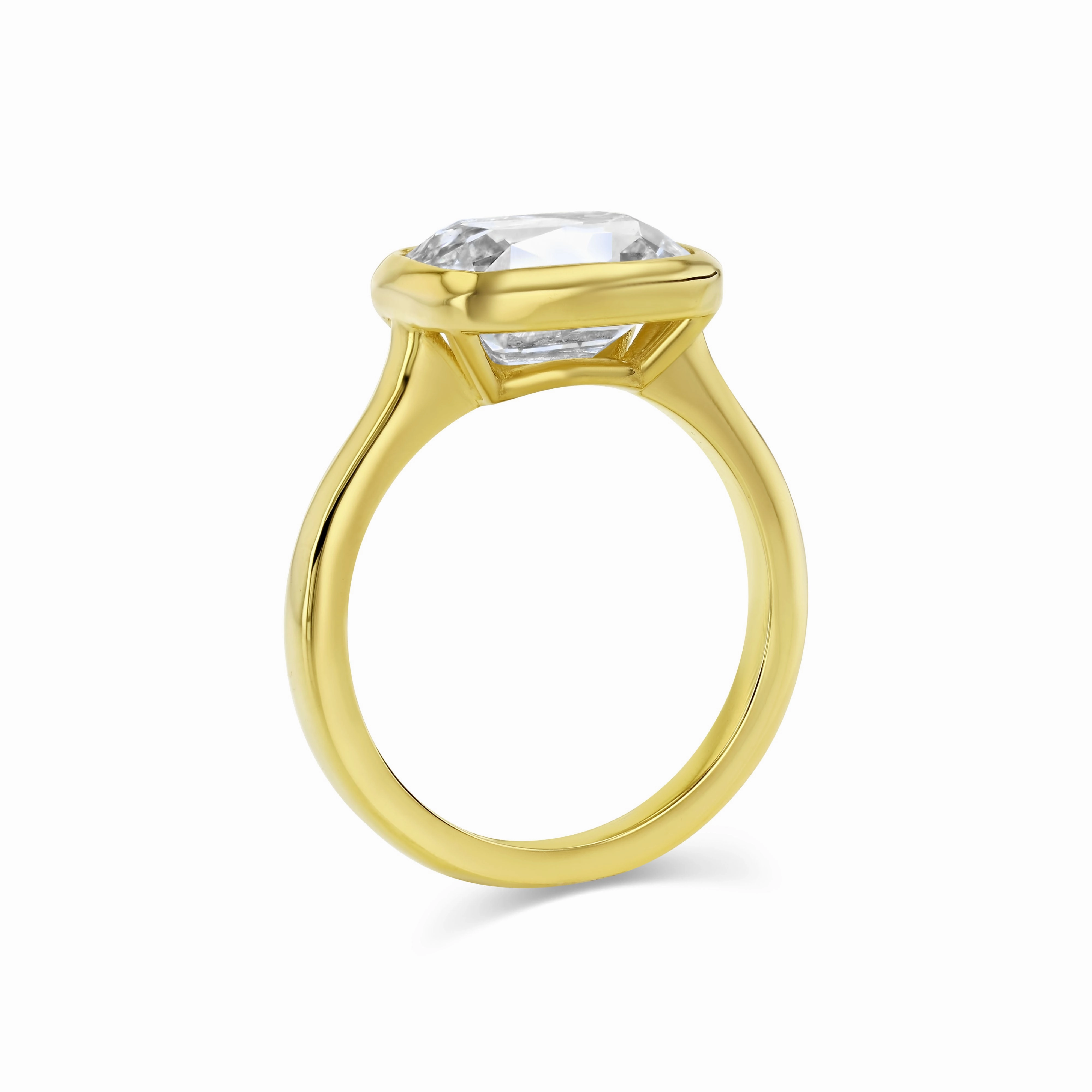 OLD MINE LAB DIAMOND BEZEL RING