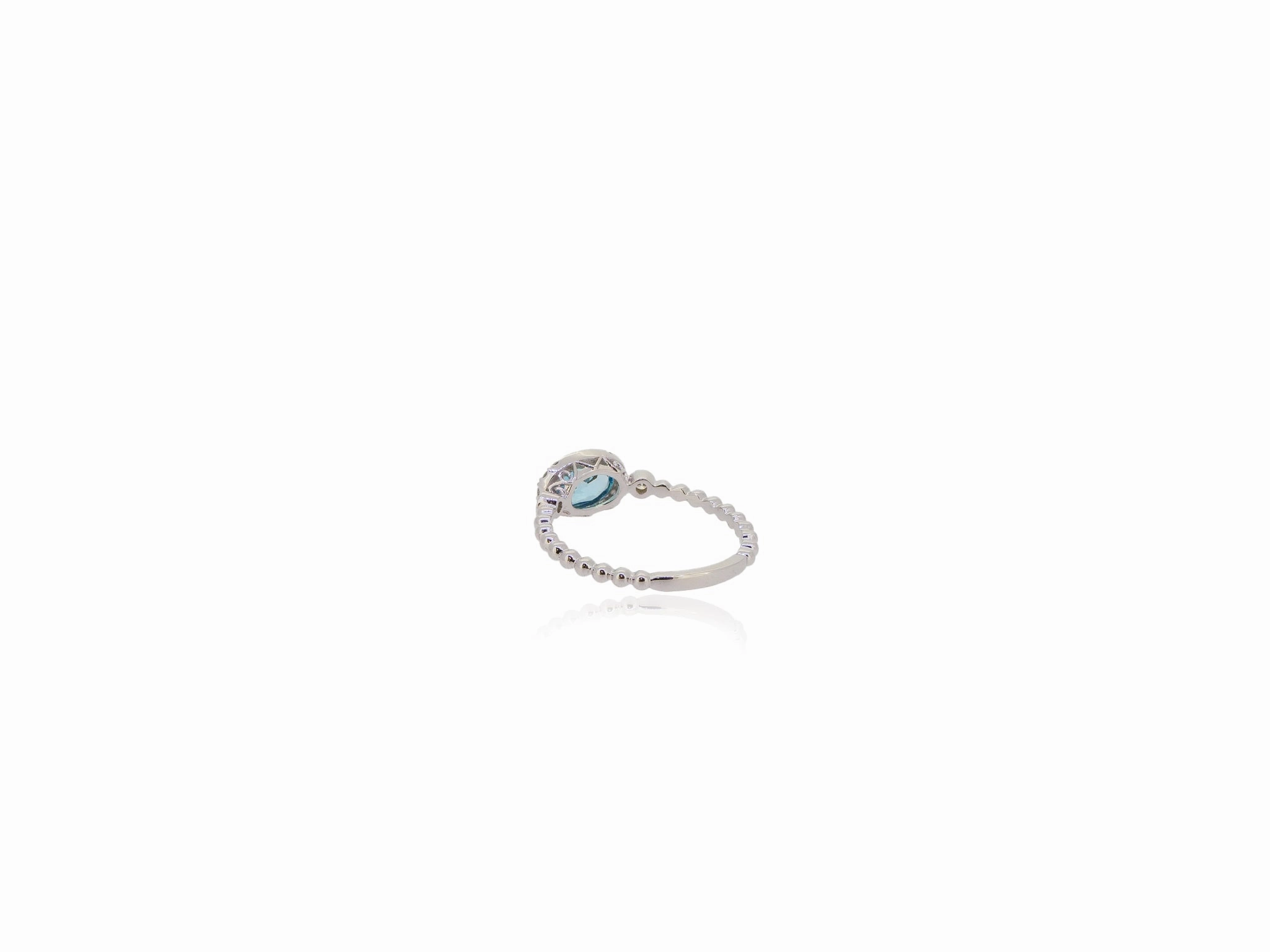 Oval Blue Topaz Ring