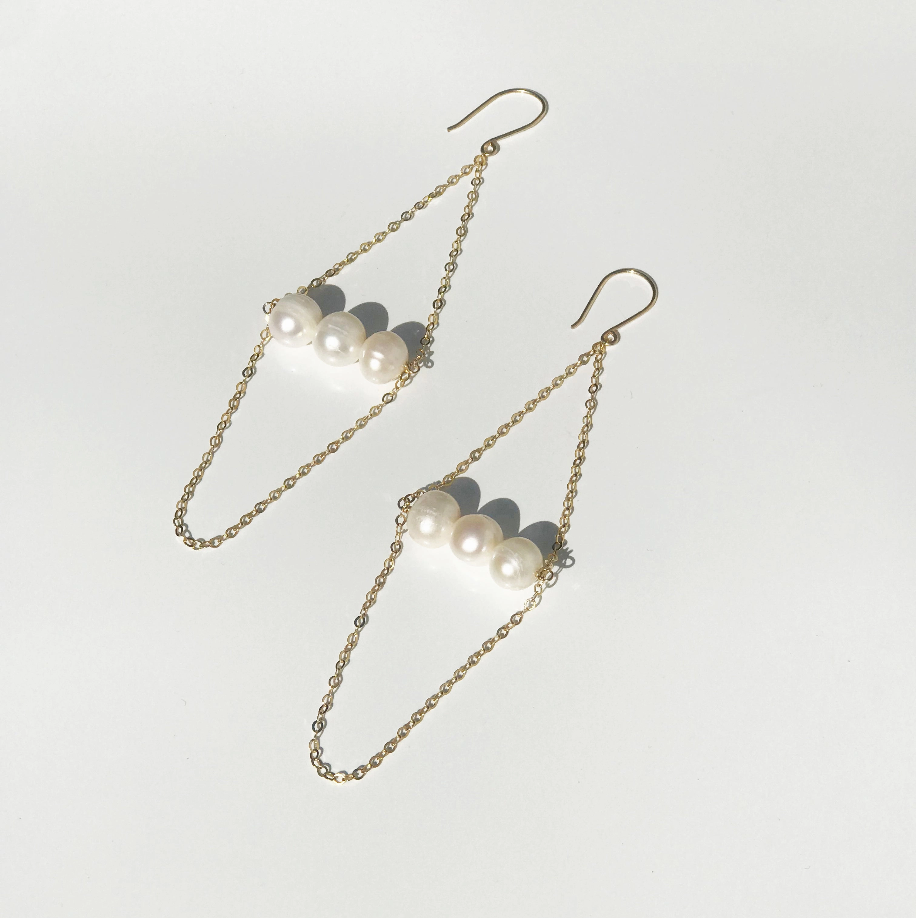 Pari Earrings