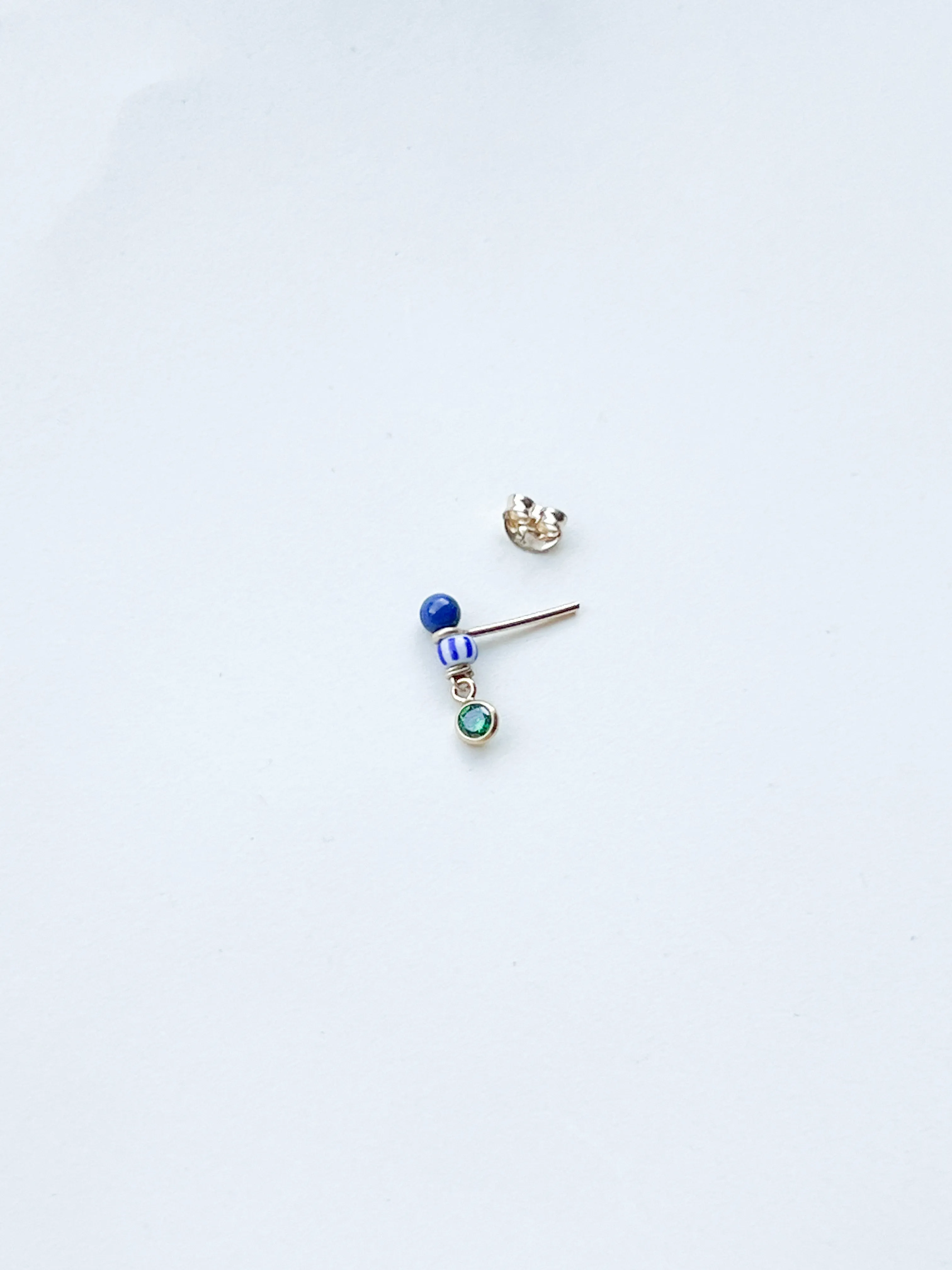 Pigment Earring 02