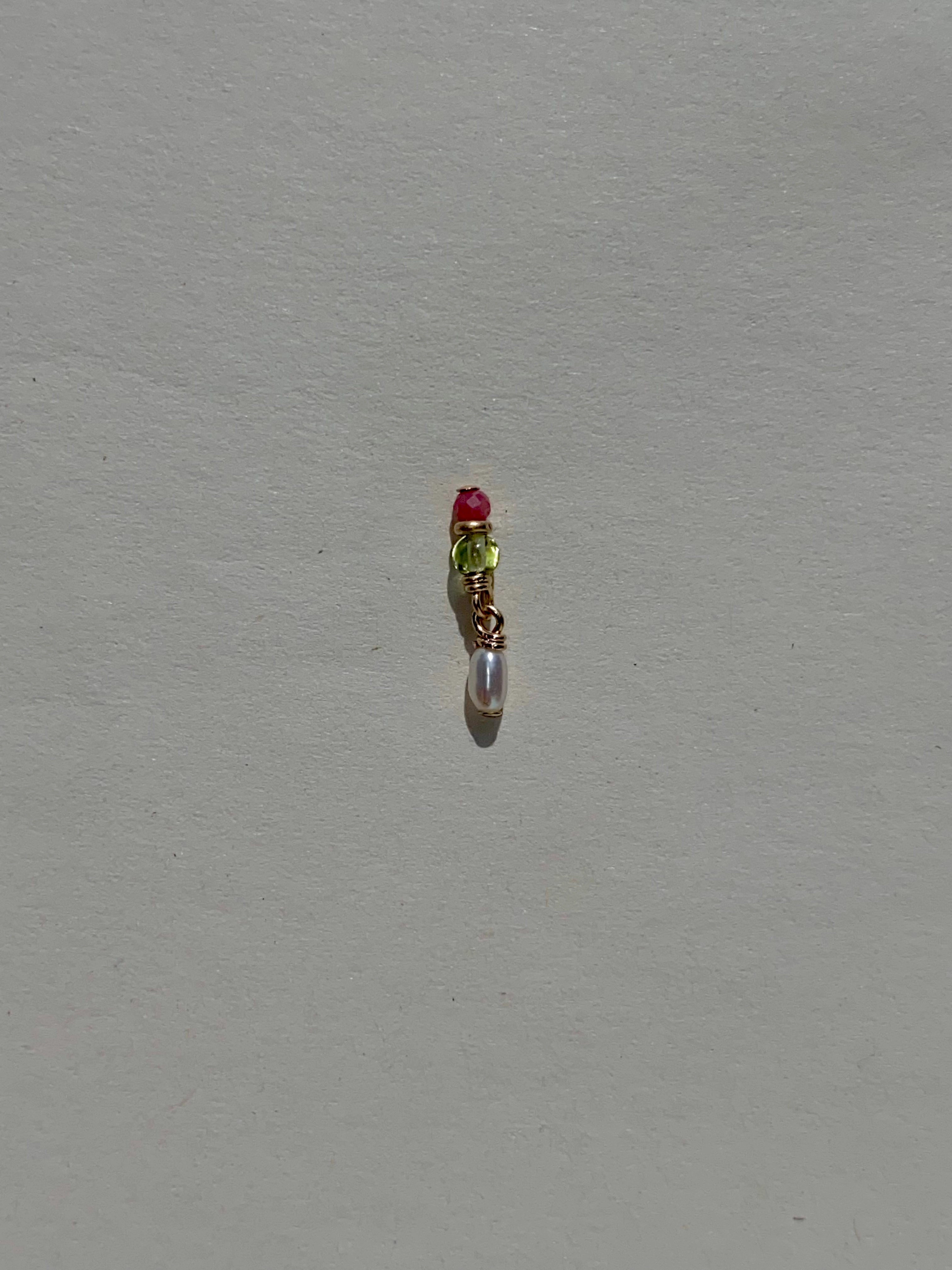Pigment Earring 01