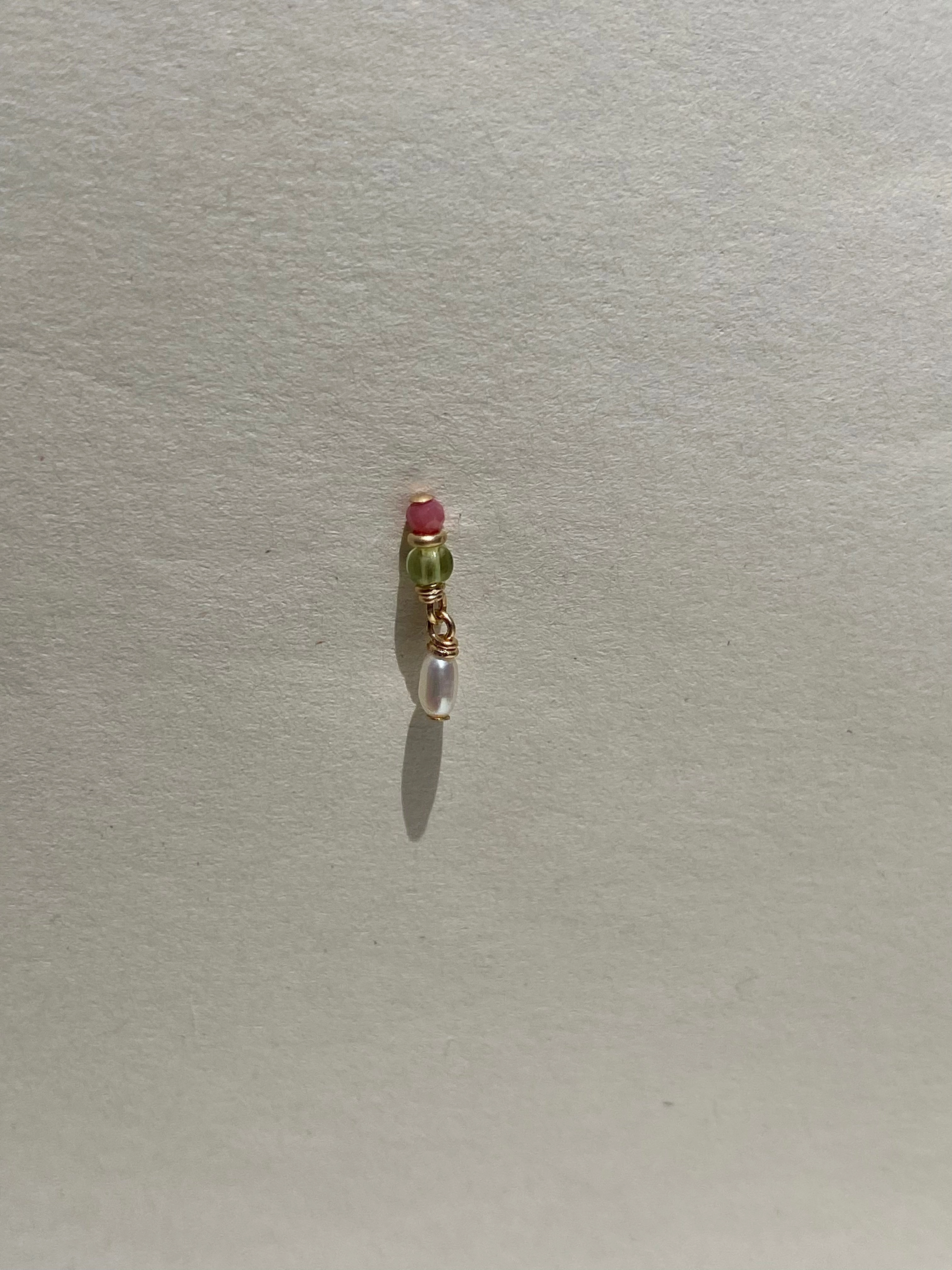 Pigment Earring 01