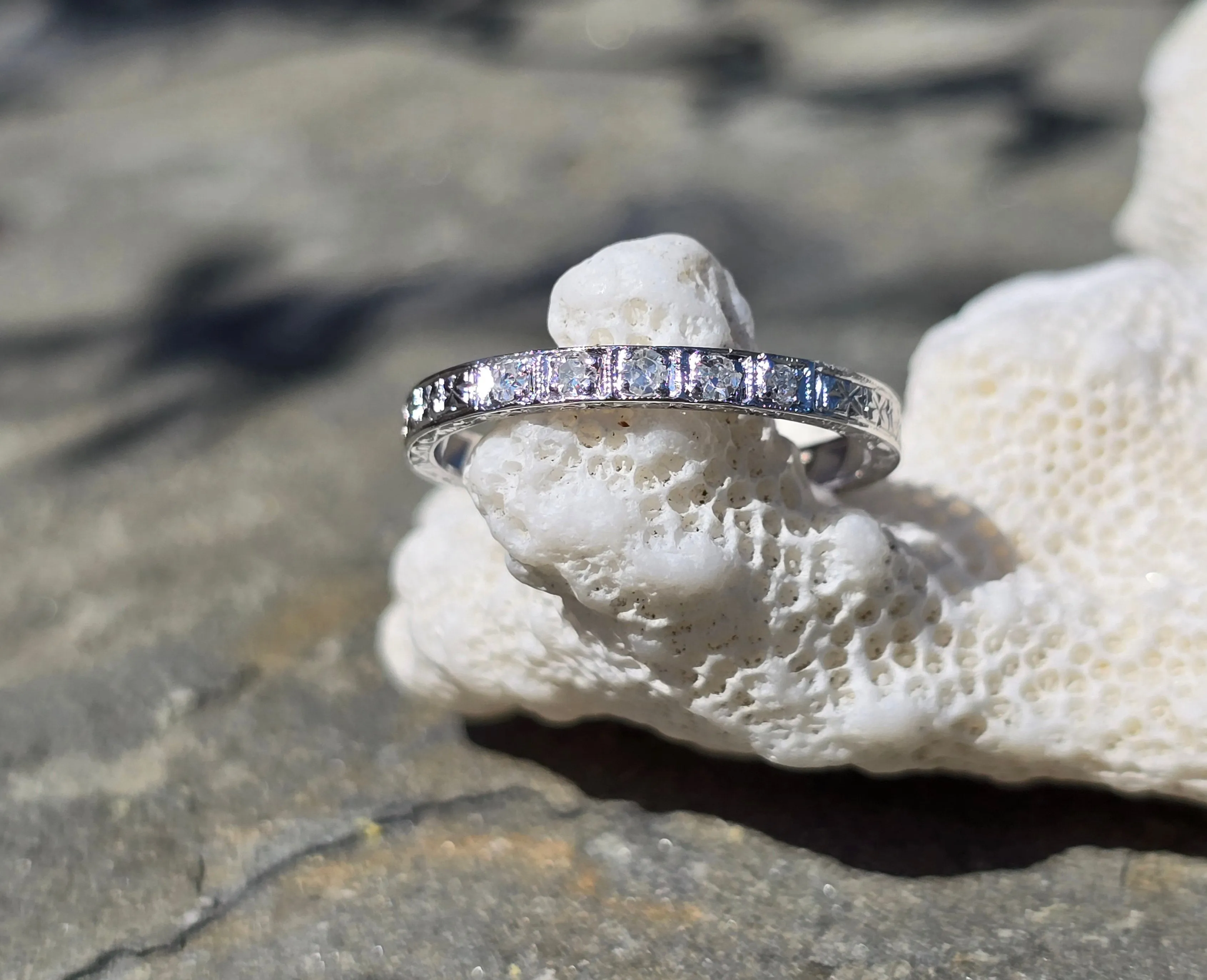 platinum 2.2mm 5 diamond vintage engraved wedding band