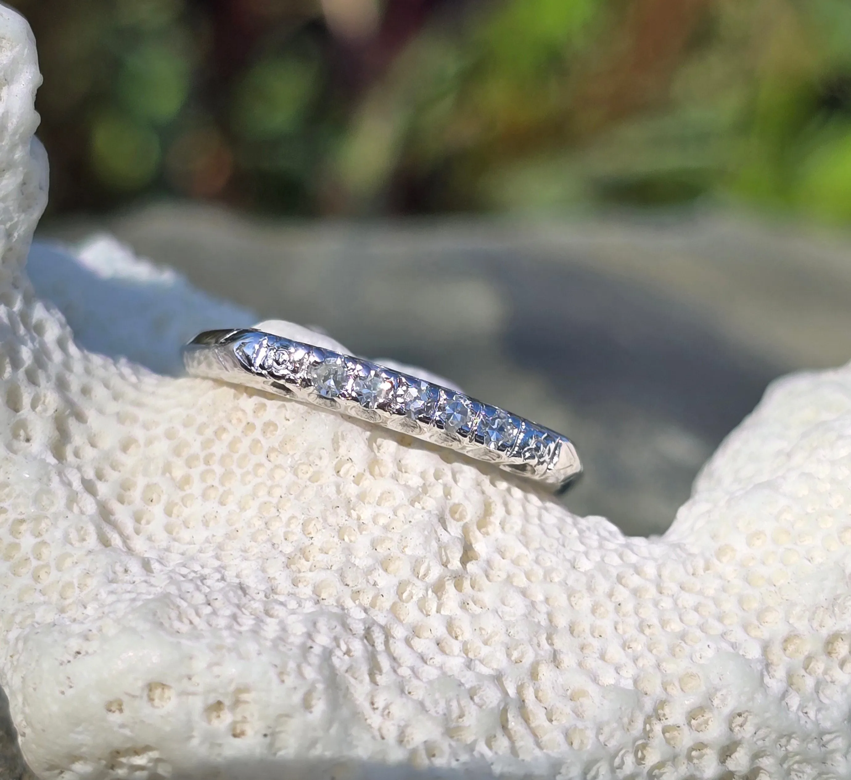 platinum 5 diamond vintage wedding band