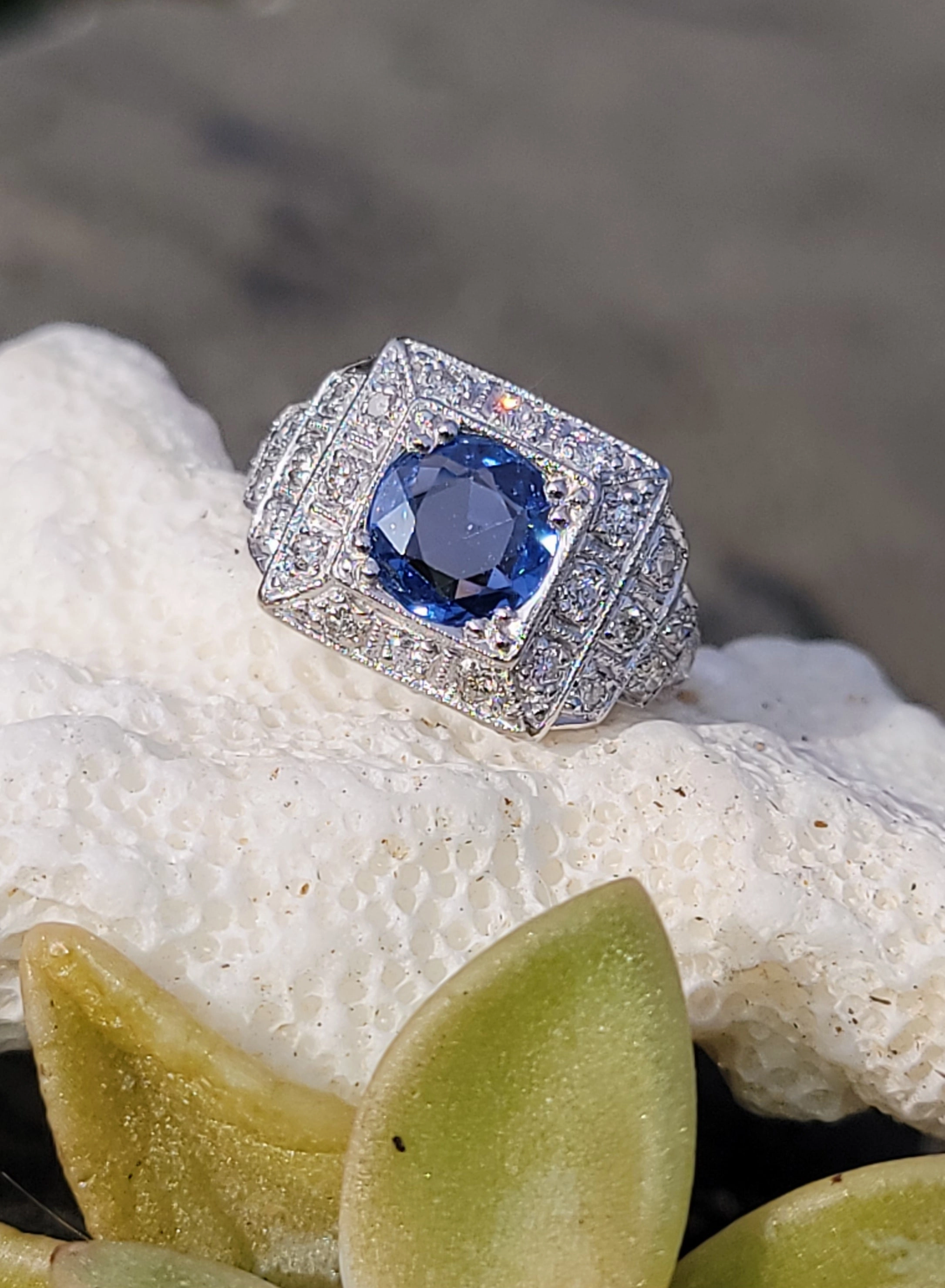 Platinum Art Deco style blue Sapphire & Diamond Ring