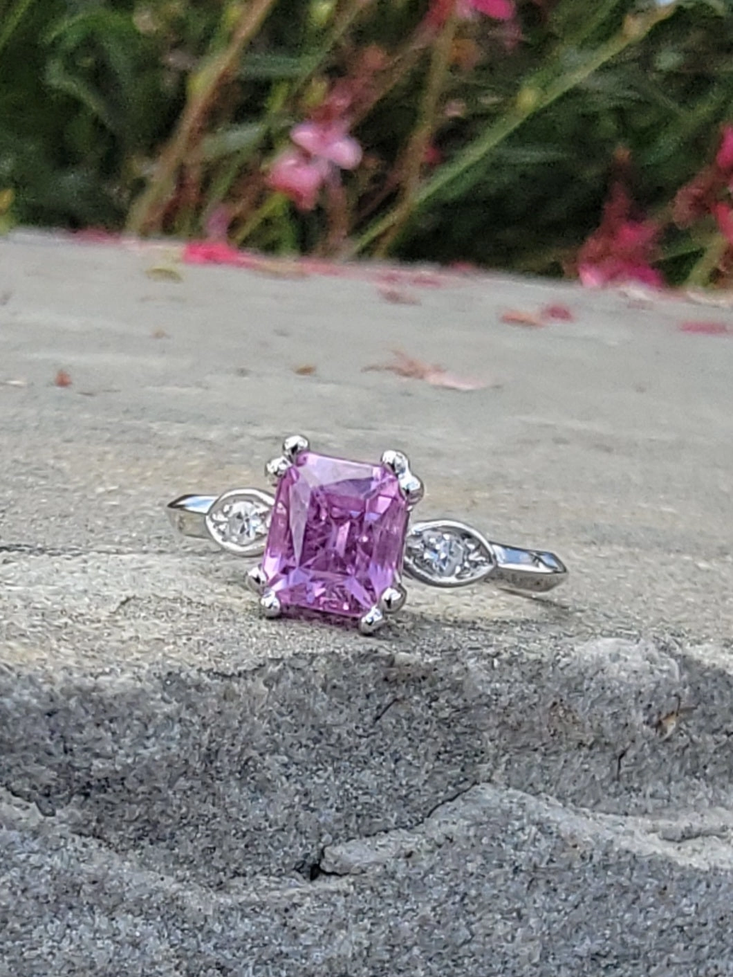 platinum pink sapphire & diamond estate ring