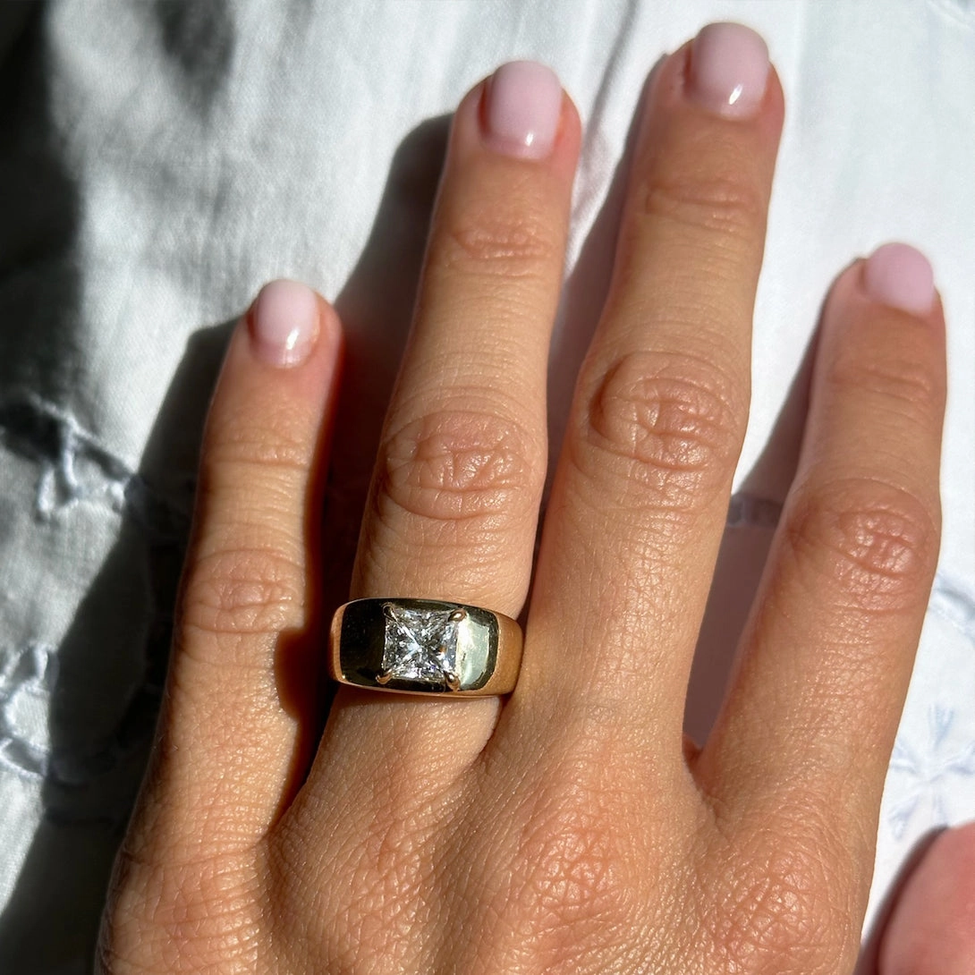 PRINCESS CUT DIAMOND CLOUD RING