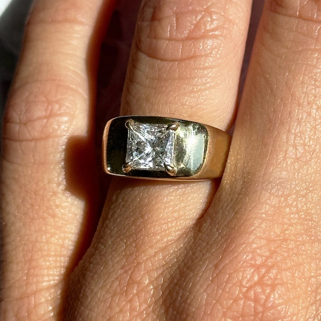 PRINCESS CUT DIAMOND CLOUD RING