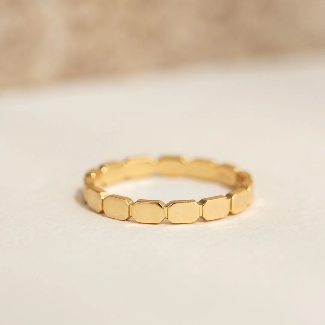 Ribbed Gold Ring - Mika