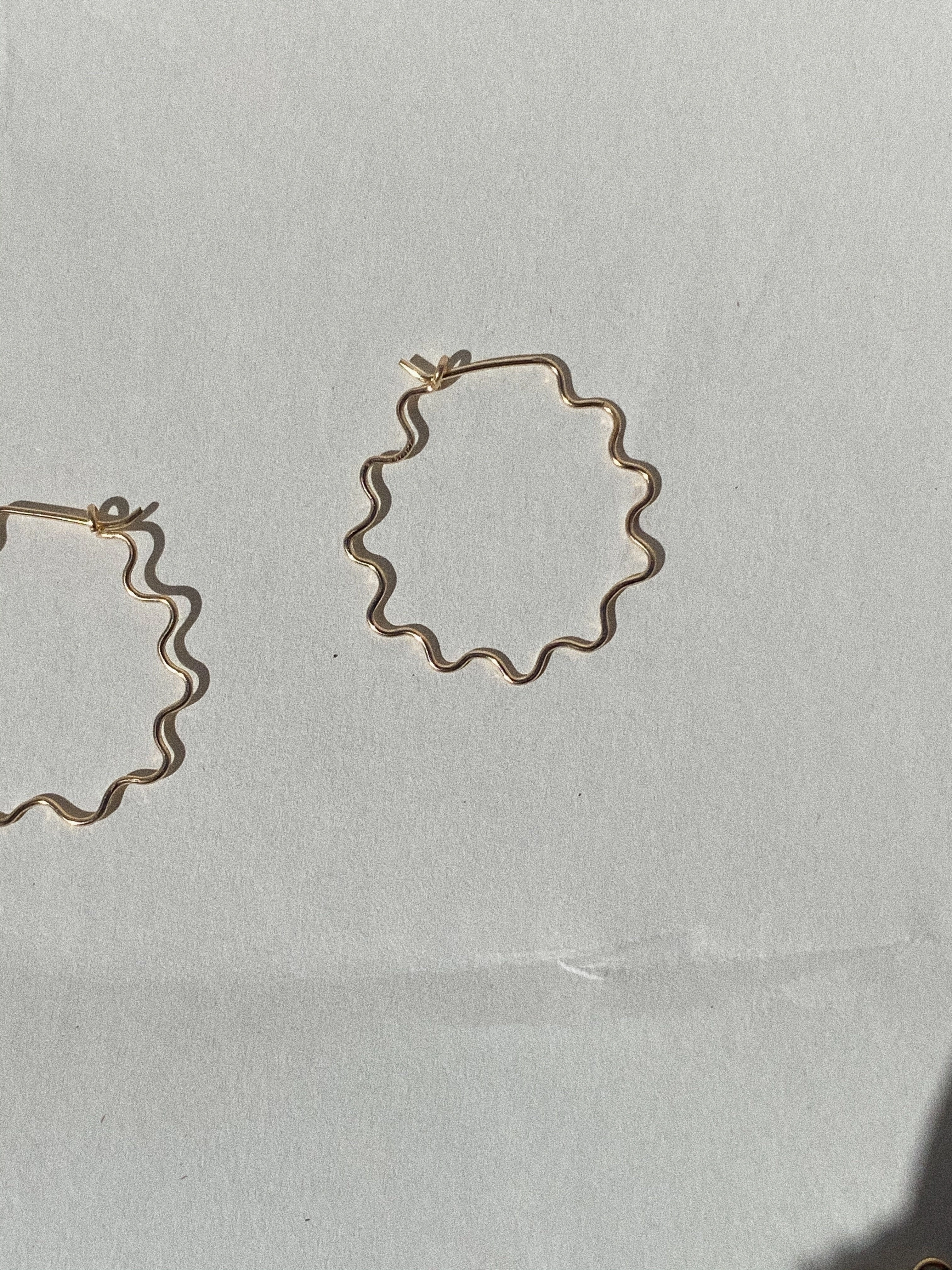 Squiggle Hoops