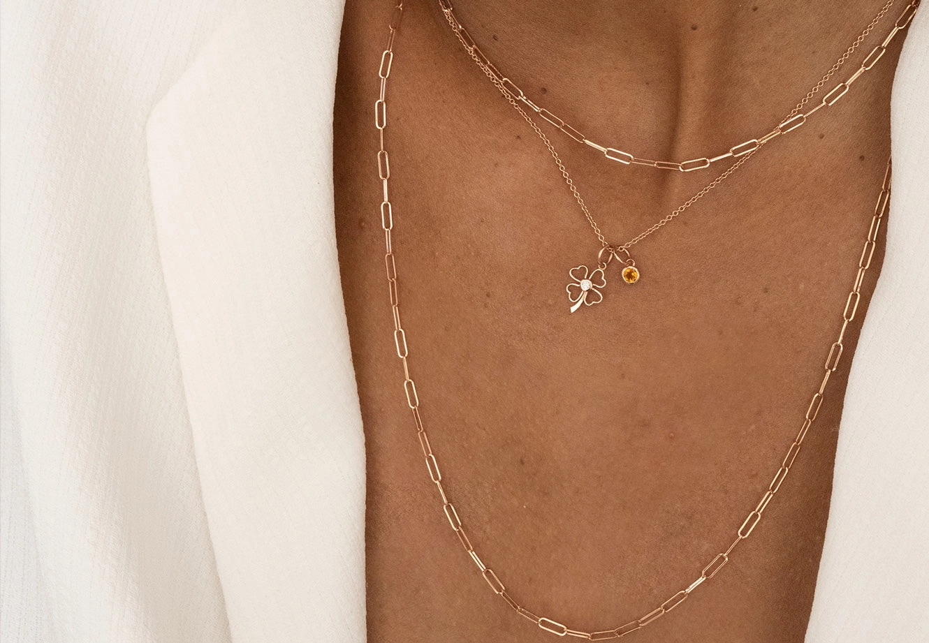 STAPLE CHAIN NECKLACE