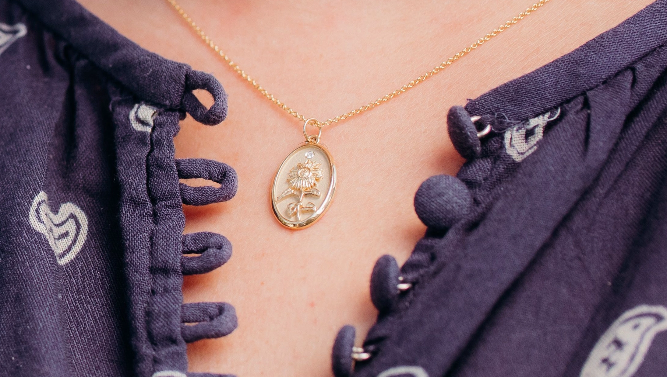 SUNFLOWER CHARM
