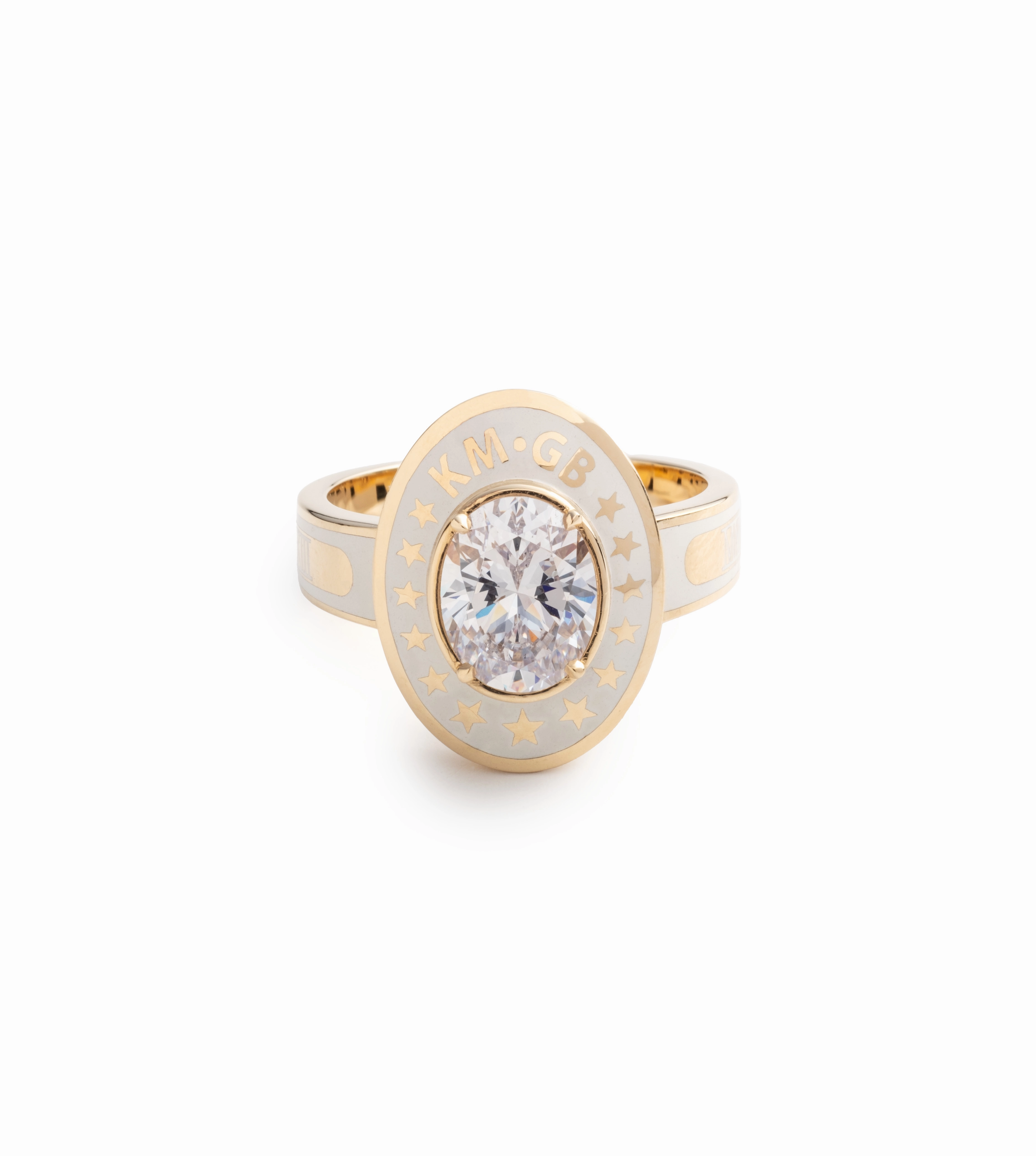 True Love Cigar Band : in Yellow Gold and Cream Ceramicwith Oval Diamond